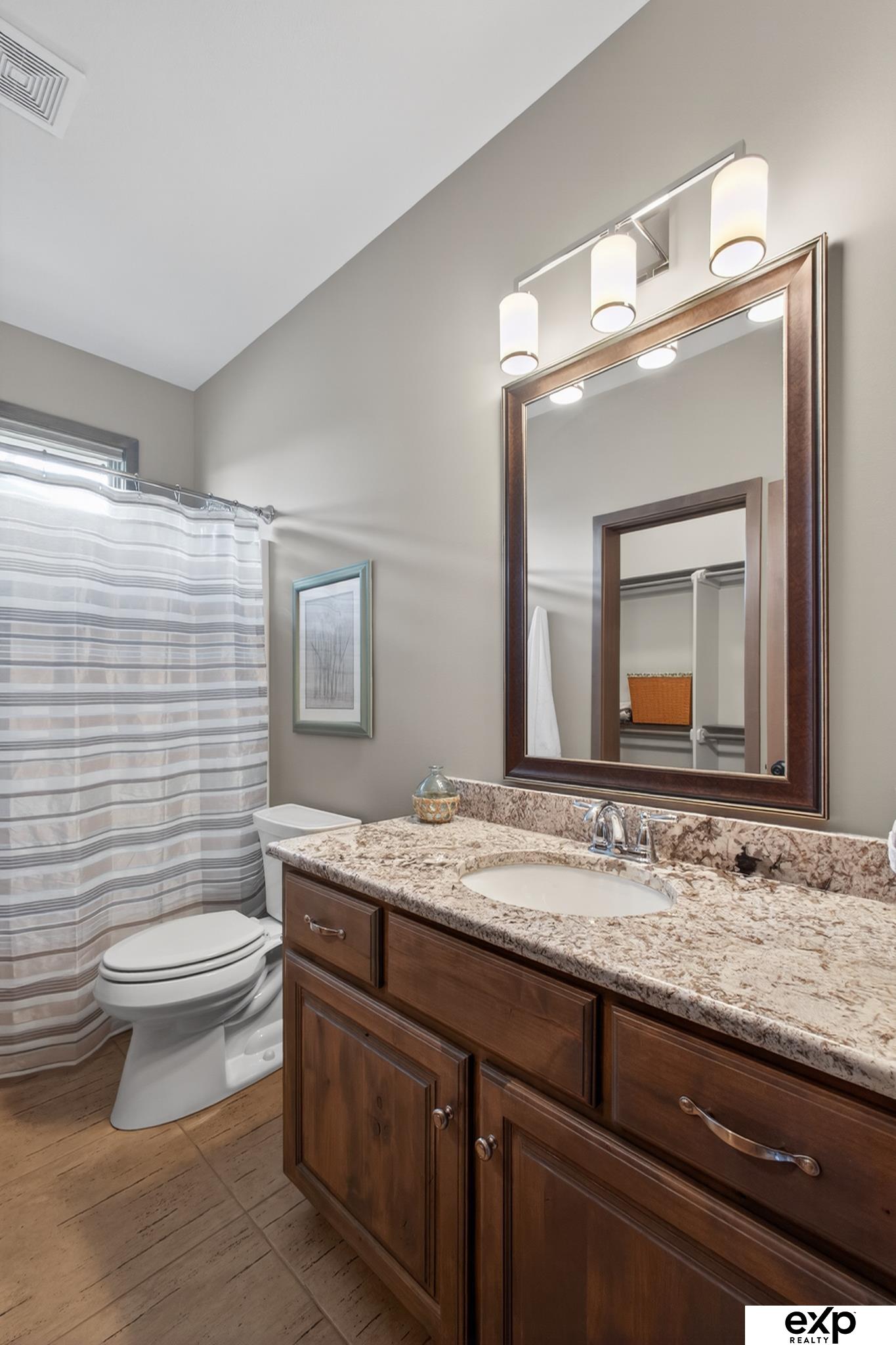 17508 Ridgemont Street, Omaha, NE, 68136