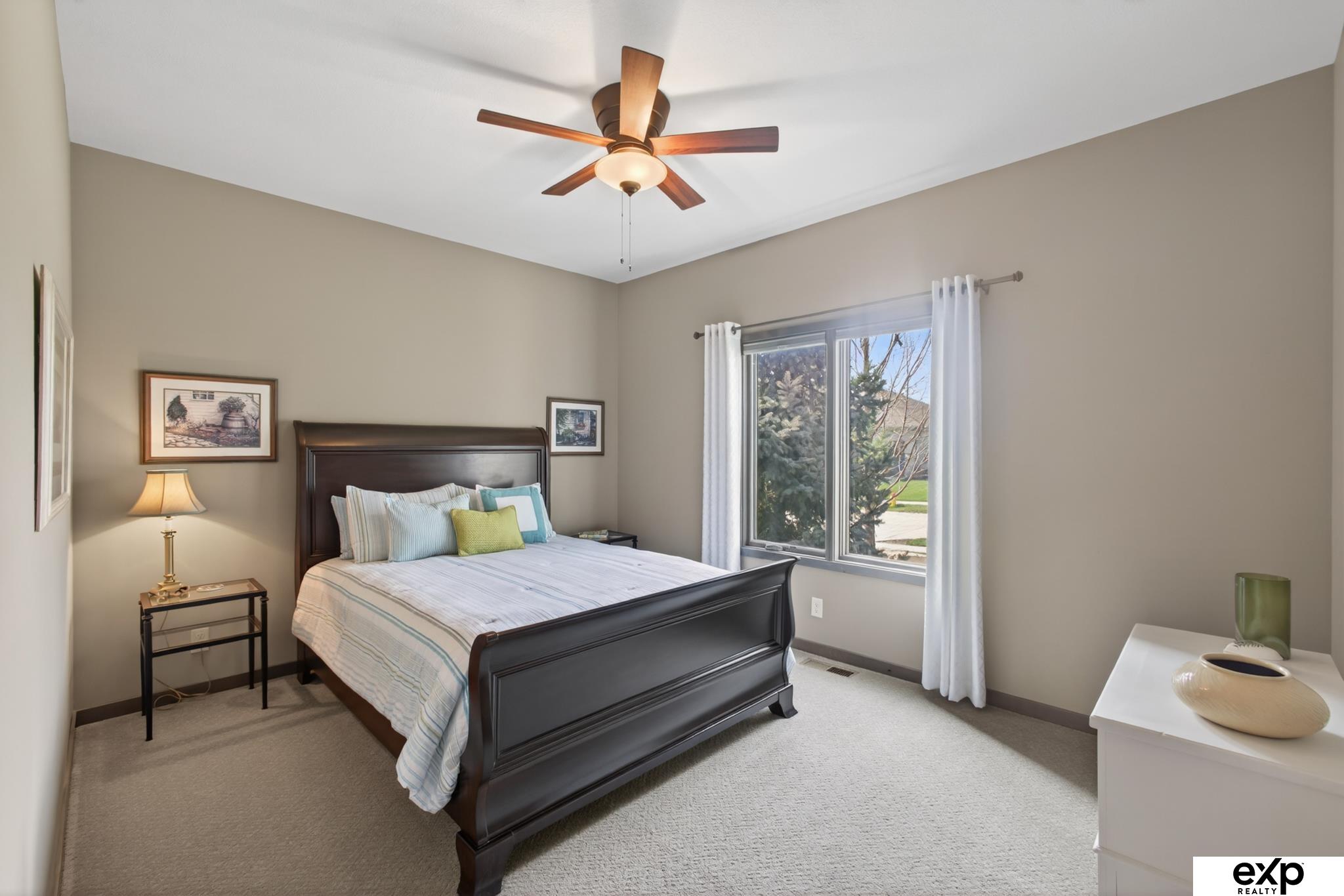 17508 Ridgemont Street, Omaha, NE, 68136