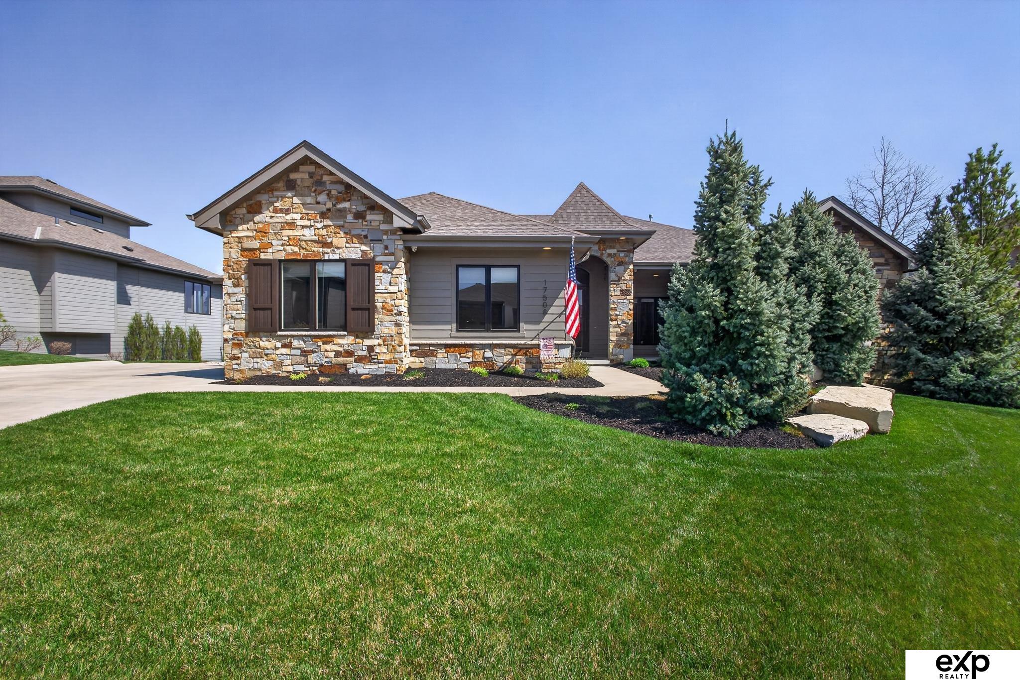 17508 Ridgemont Street, Omaha, NE, 68136