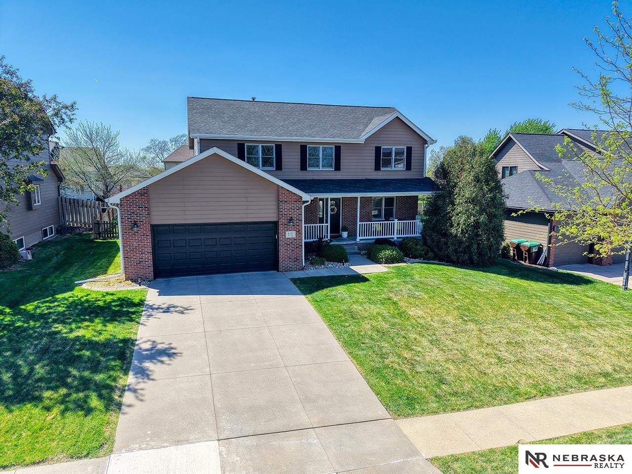 6151 Glass Ridge Drive, Lincoln, NE, 68526