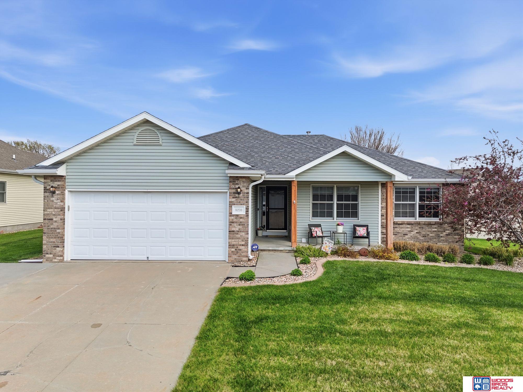 8230 57th Street, Lincoln, NE, 68516