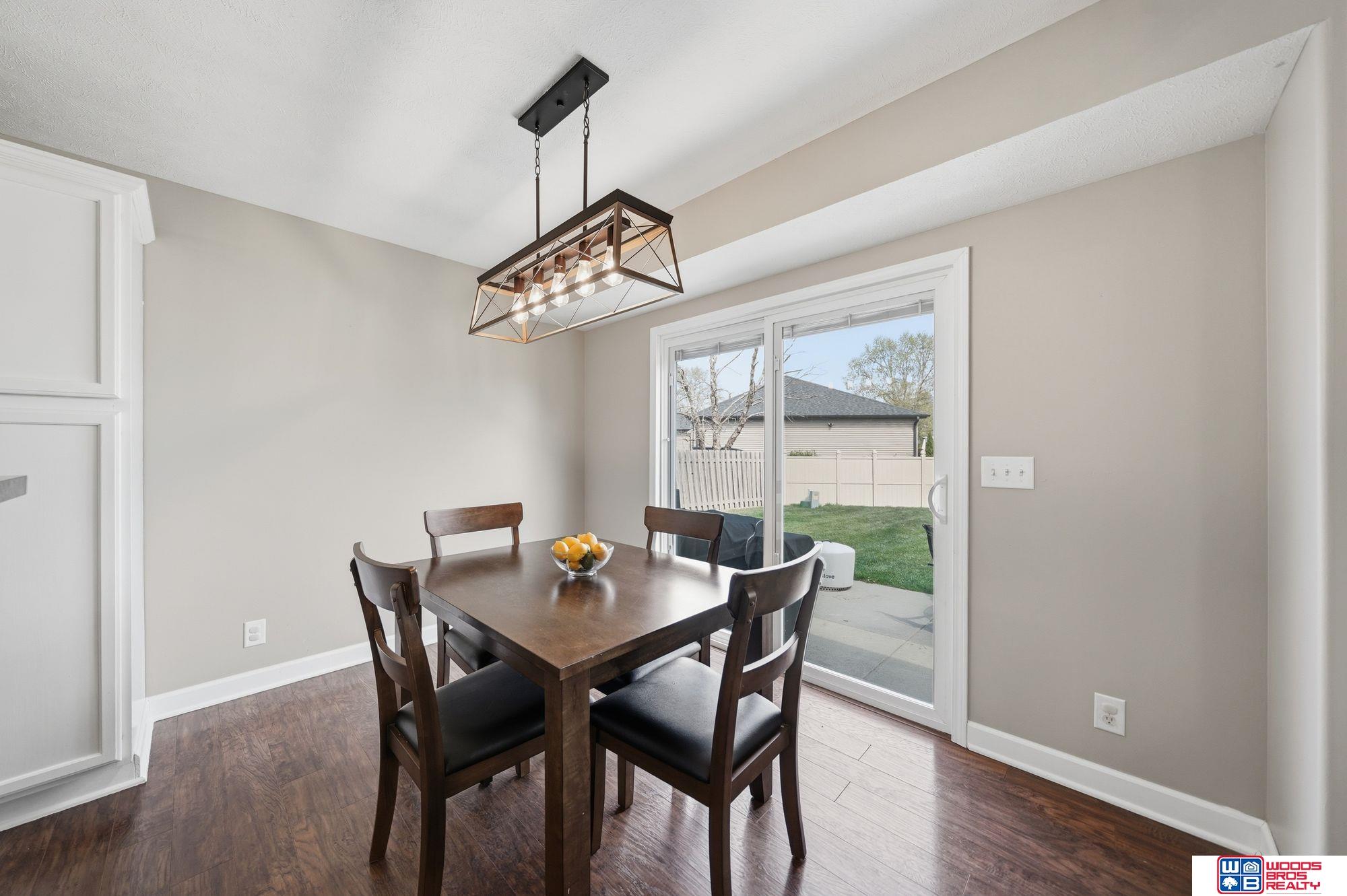 8230 57th Street, Lincoln, NE, 68516