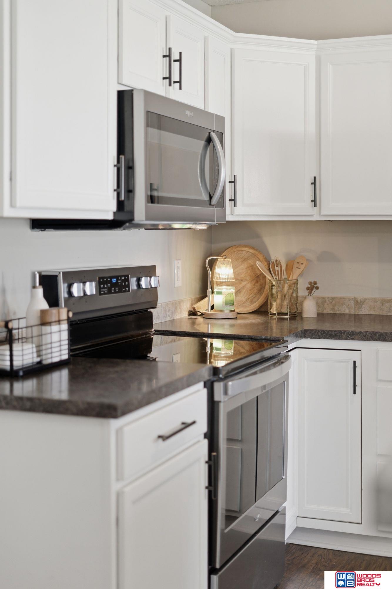 8230 57th Street, Lincoln, NE, 68516