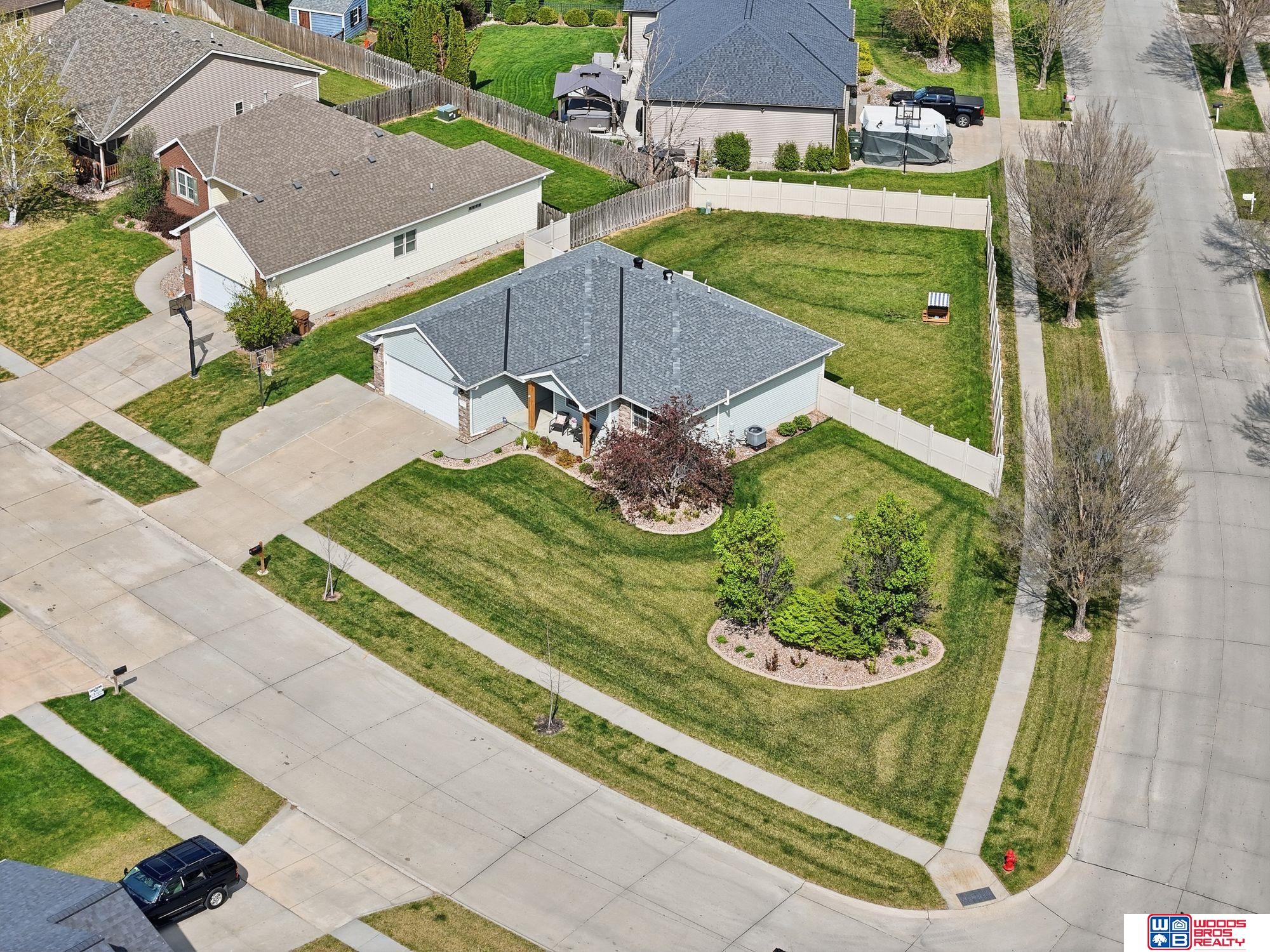 8230 57th Street, Lincoln, NE, 68516