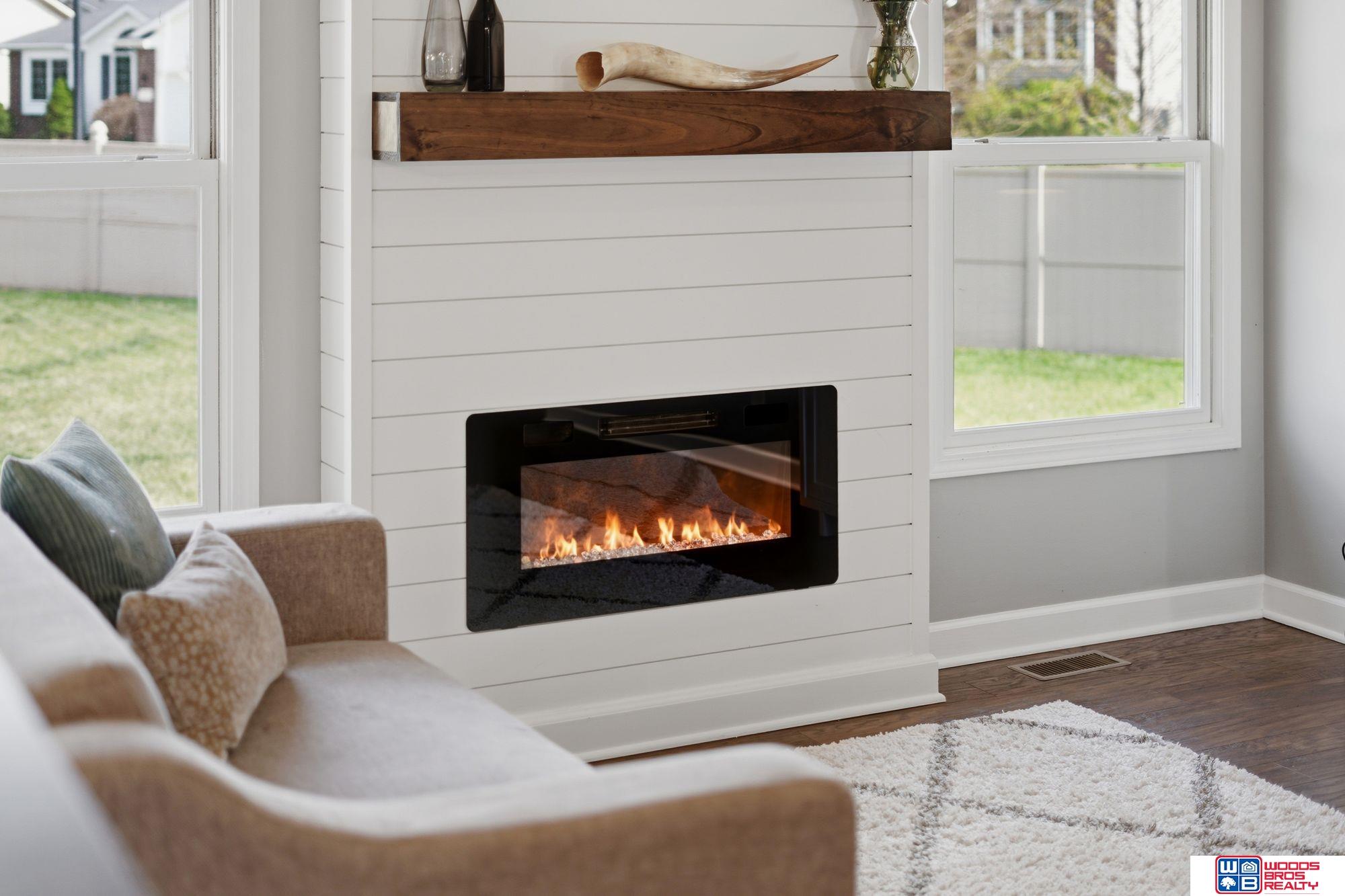 8230 57th Street, Lincoln, NE, 68516