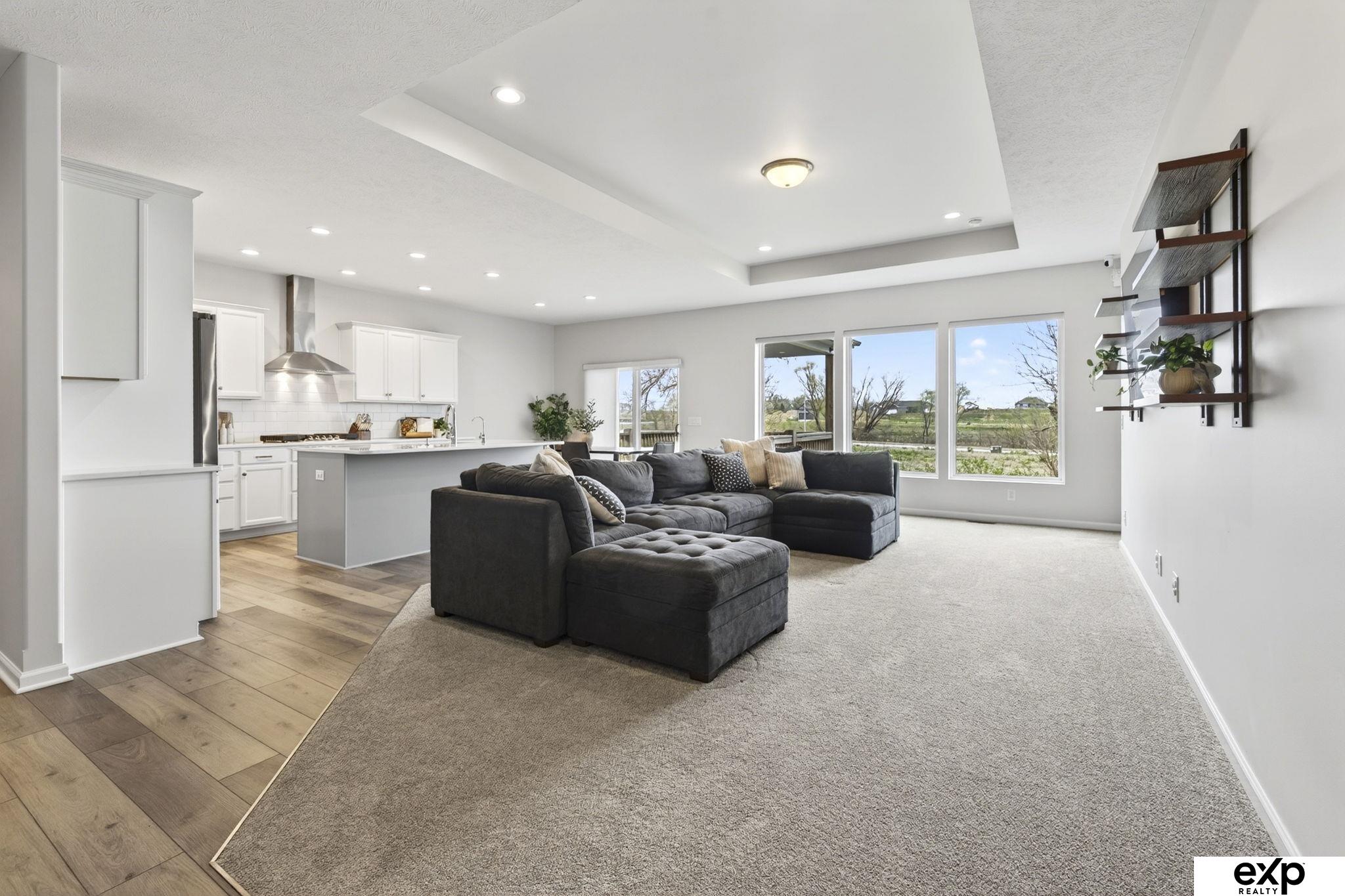 20882 Camelback Avenue, Gretna, NE, 68028