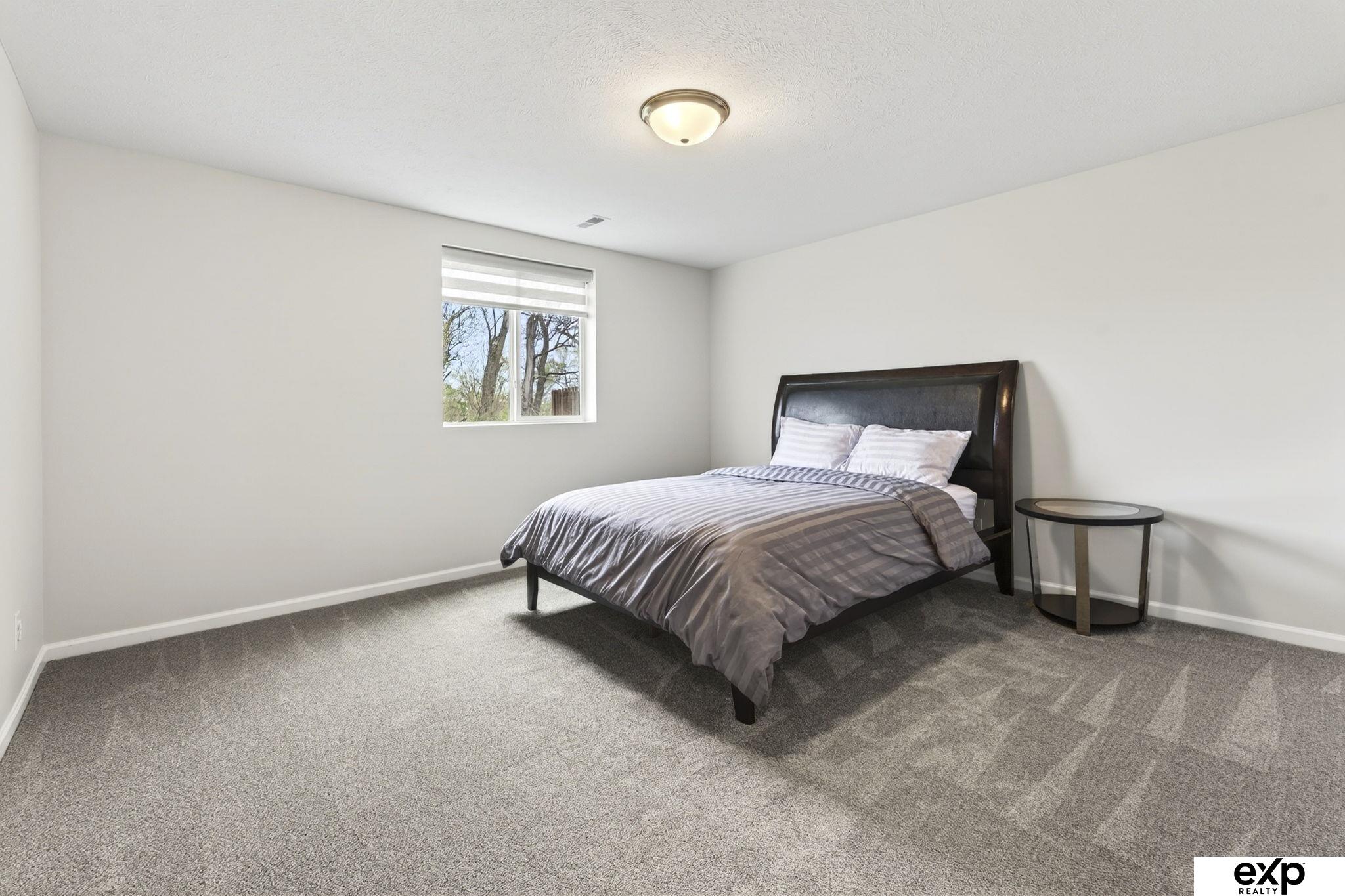 20882 Camelback Avenue, Gretna, NE, 68028