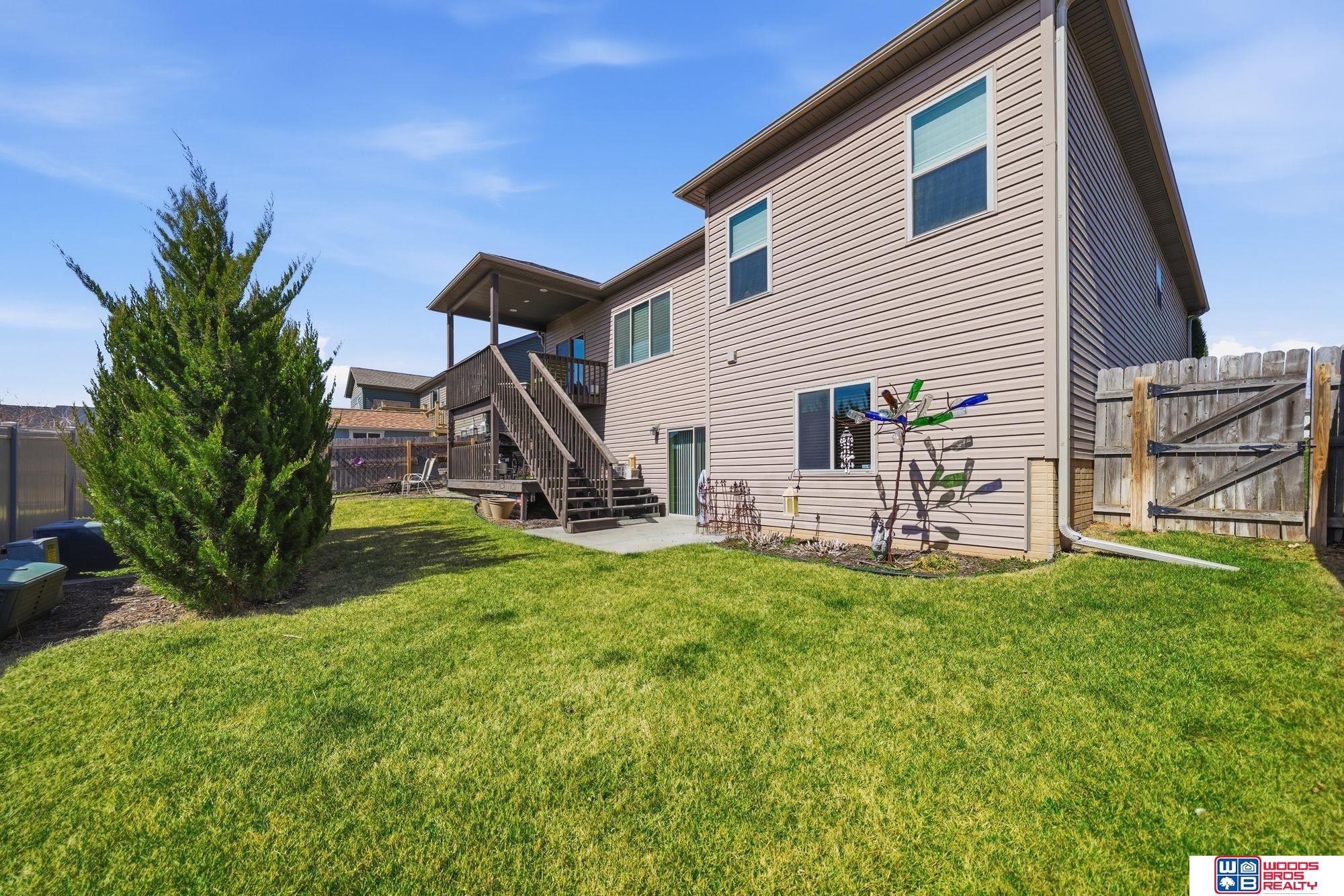 2737 Shadowbrook Drive, Lincoln, NE, 68516