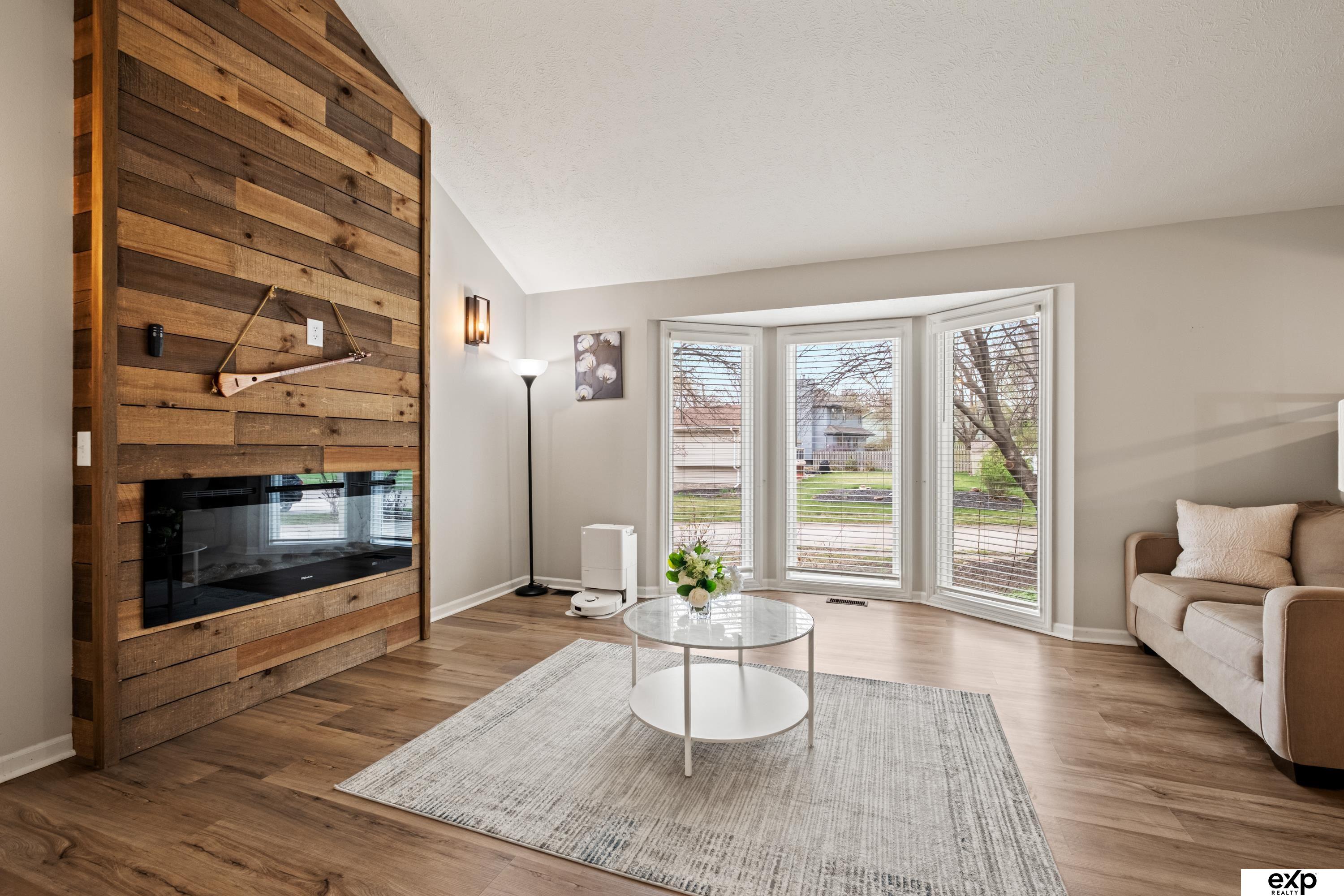 1315 S 169th Avenue, Omaha, NE, 68130