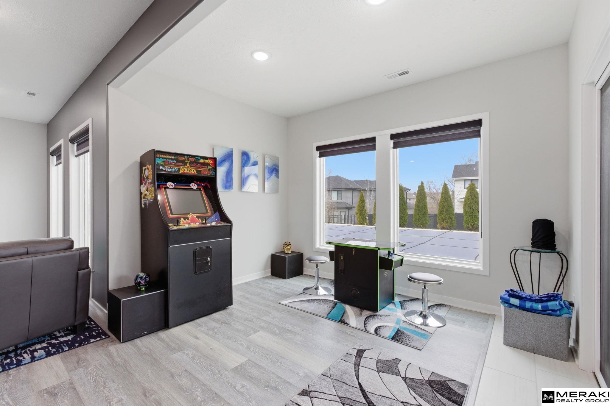 2730 N 182nd Avenue, Elkhorn, NE, 68022