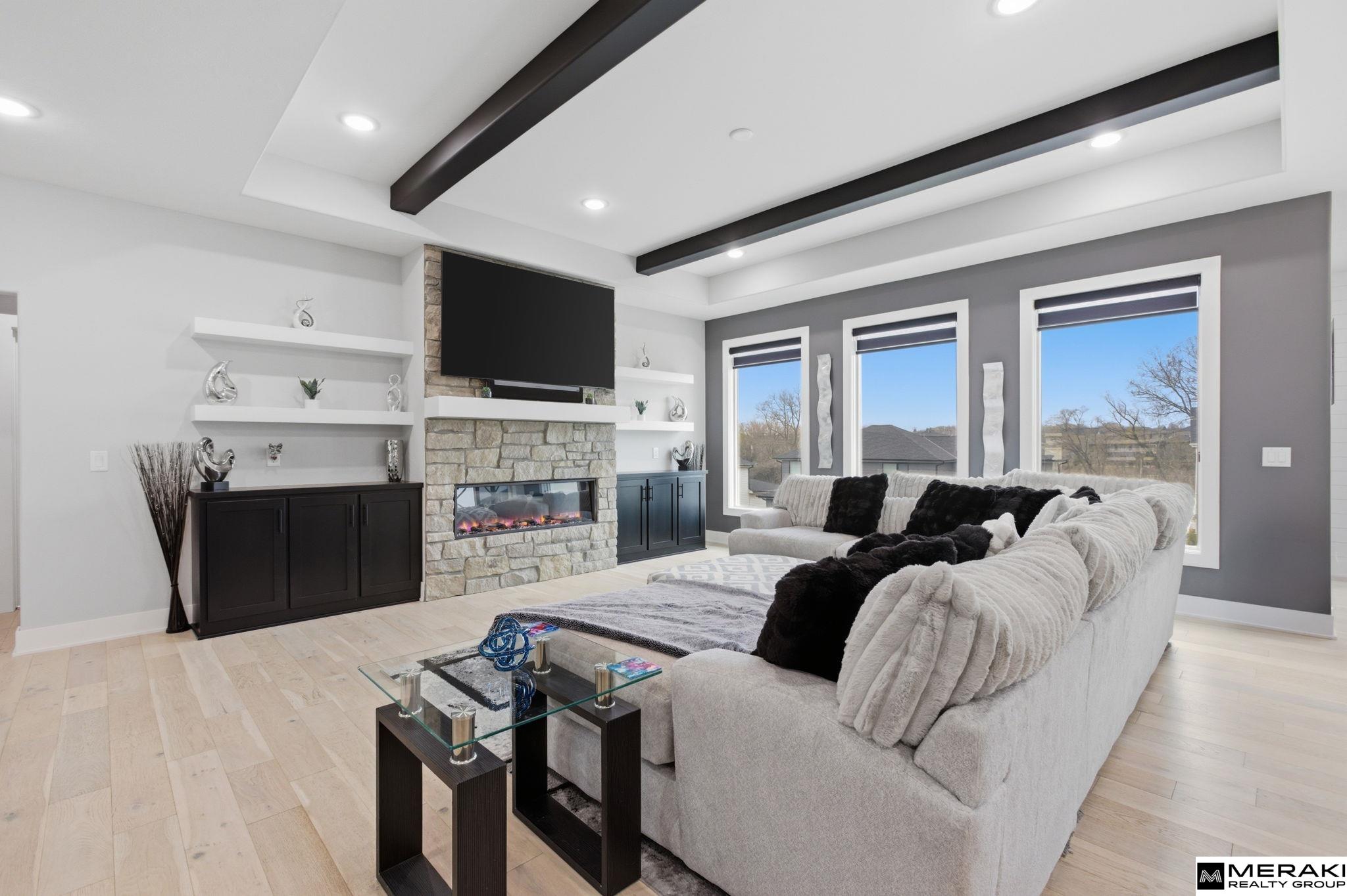 2730 N 182nd Avenue, Elkhorn, NE, 68022