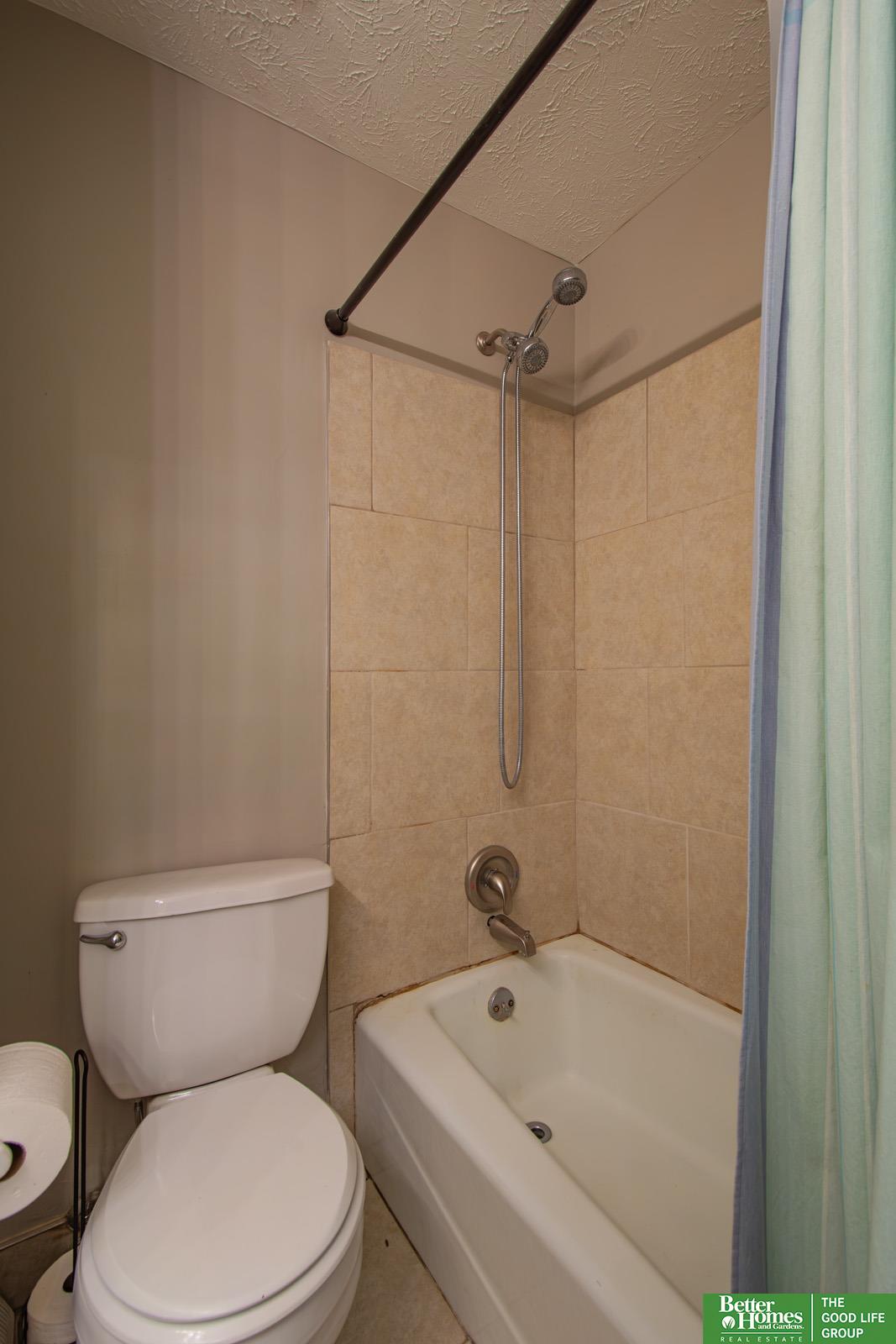 2105 N 129th Street, Omaha, NE, 68164