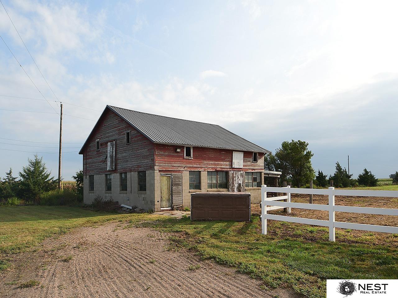 1419 Road N, York, NE, 68467