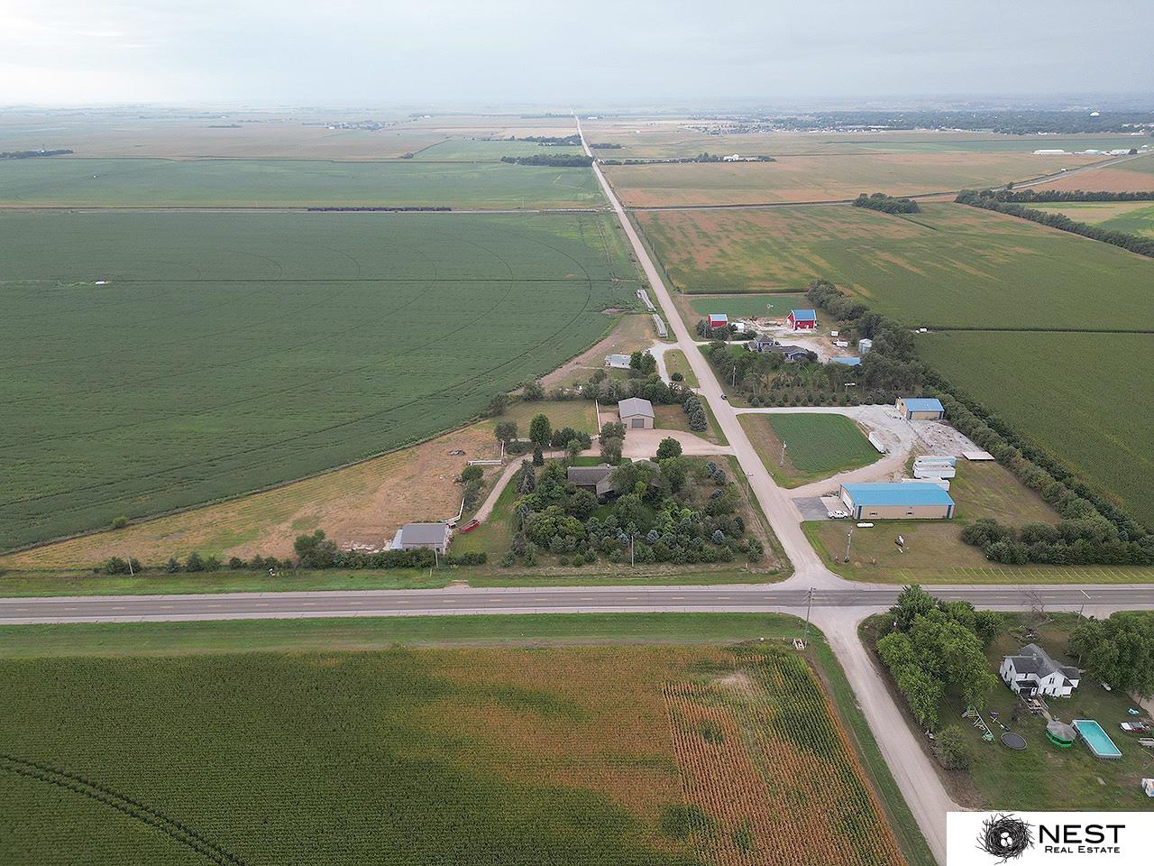 1419 Road N, York, NE, 68467