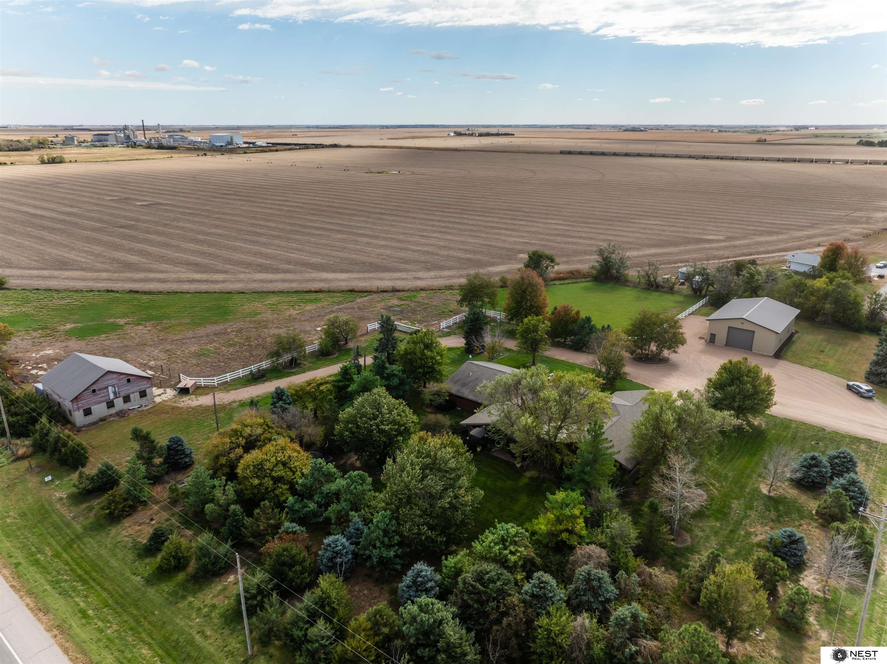 1419 Road N, York, NE, 68467