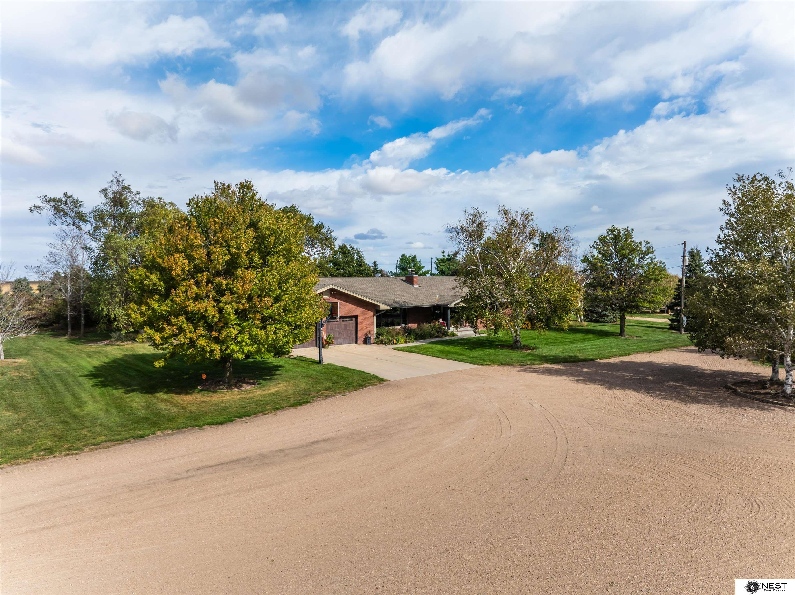 1419 Road N, York, NE, 68467