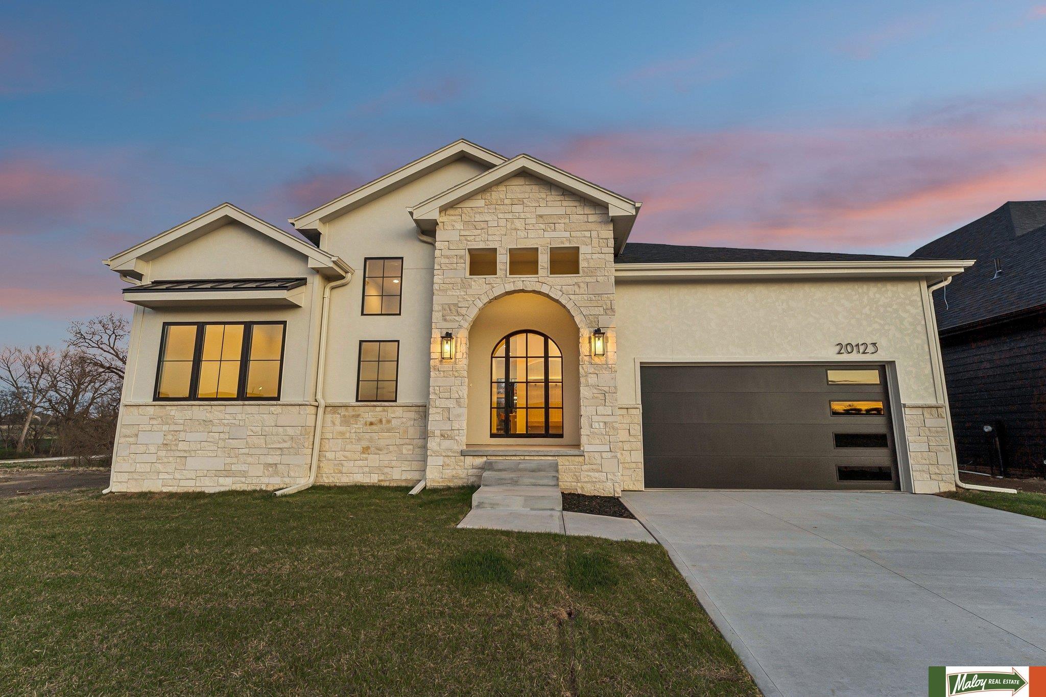 20123 Zander Court, Omaha, NE, 68022