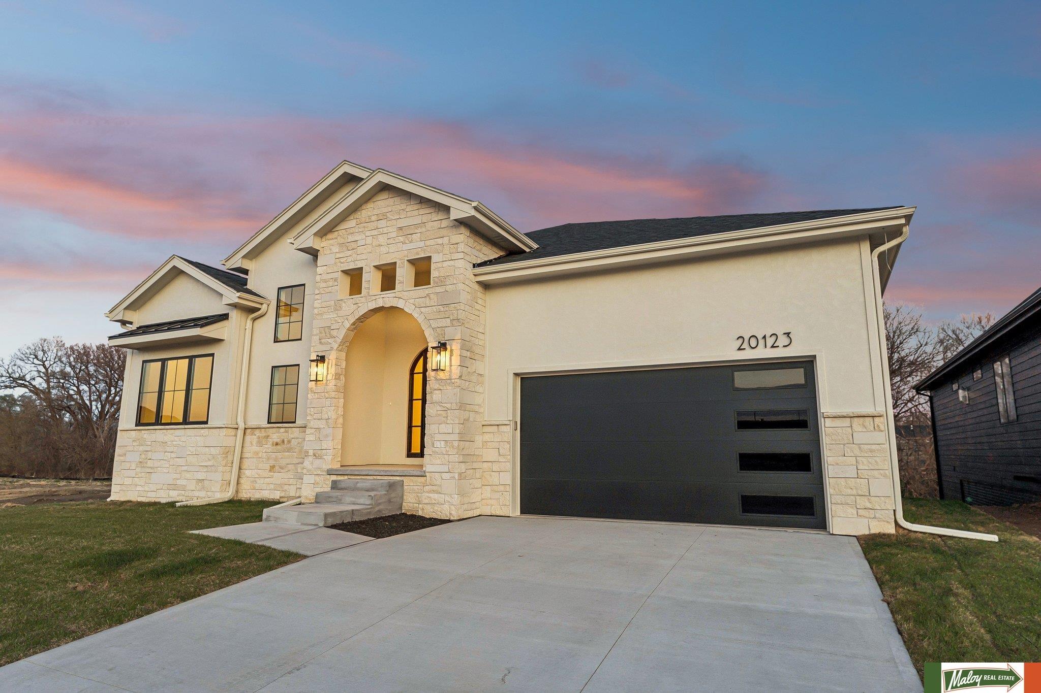 20123 Zander Court, Omaha, NE, 68022