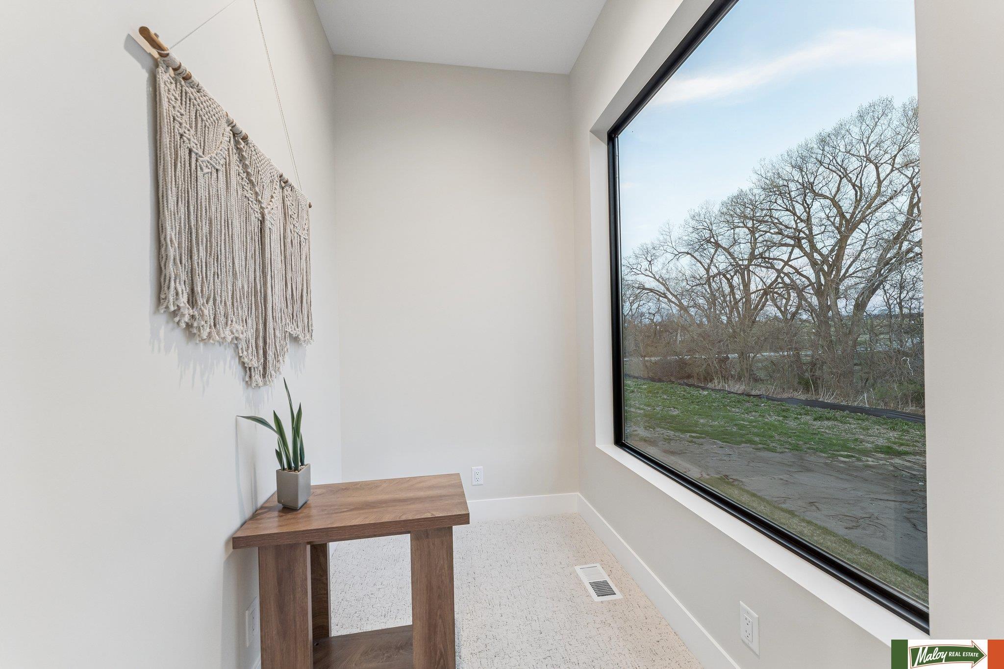 20123 Zander Court, Omaha, NE, 68022