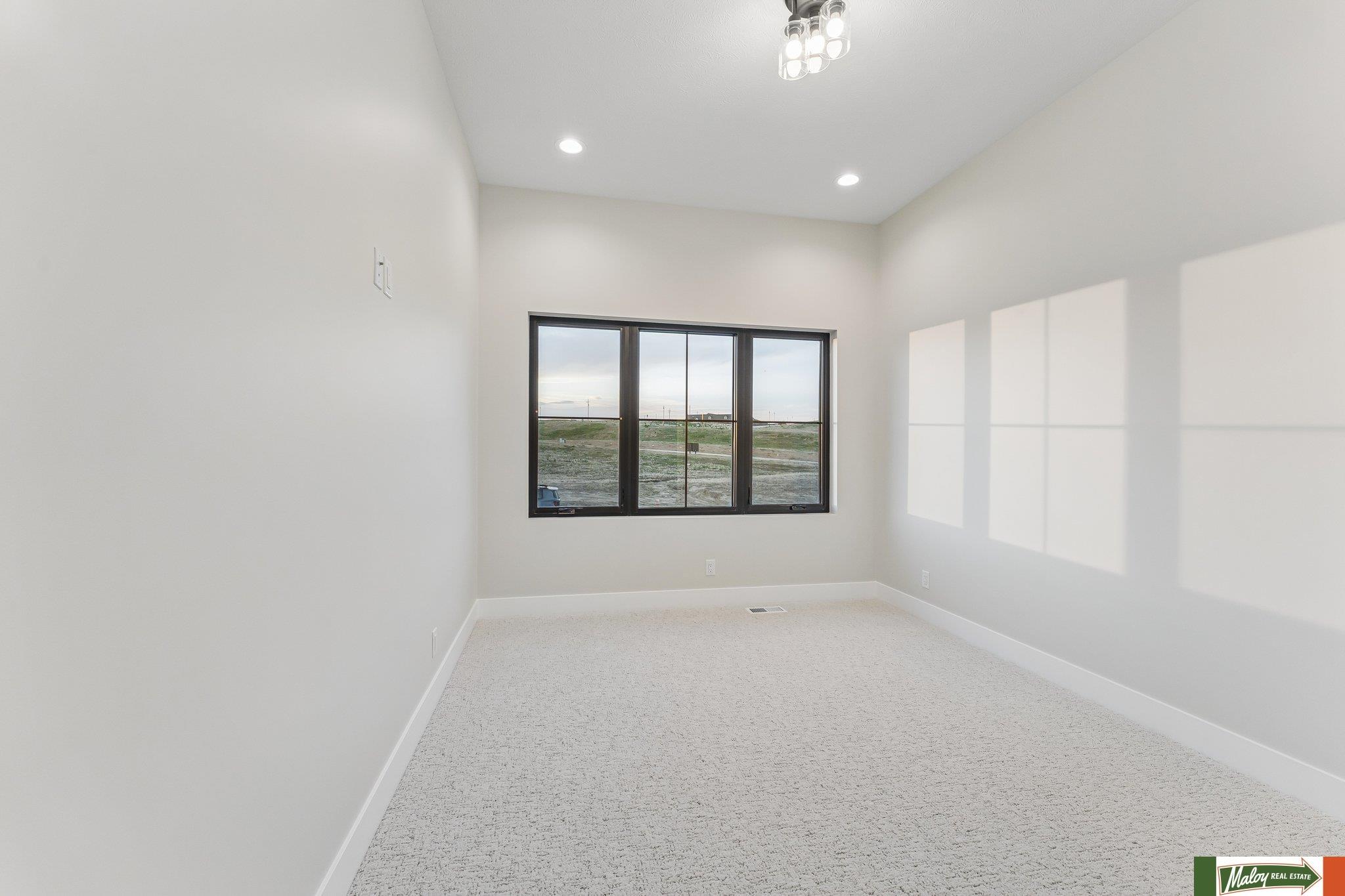 20123 Zander Court, Omaha, NE, 68022