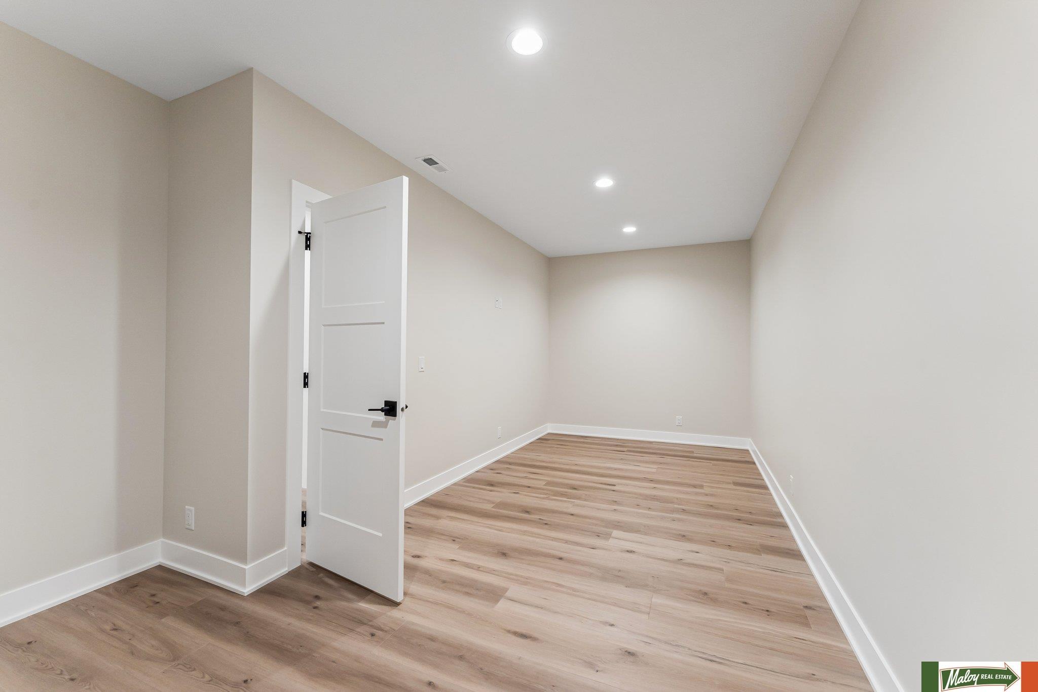 20123 Zander Court, Omaha, NE, 68022