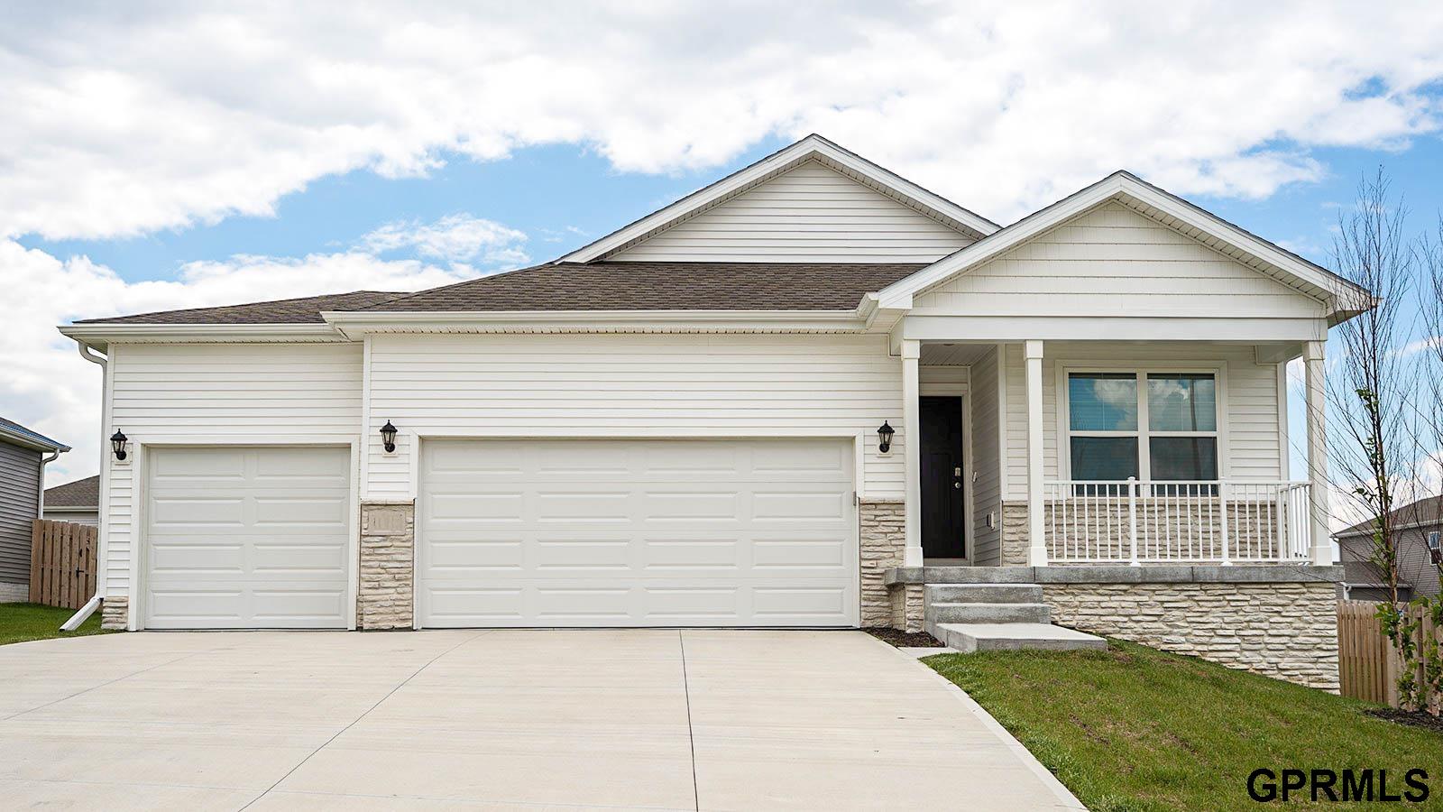 18471 Rose Lane Road, Gretna, Nebraska image 1