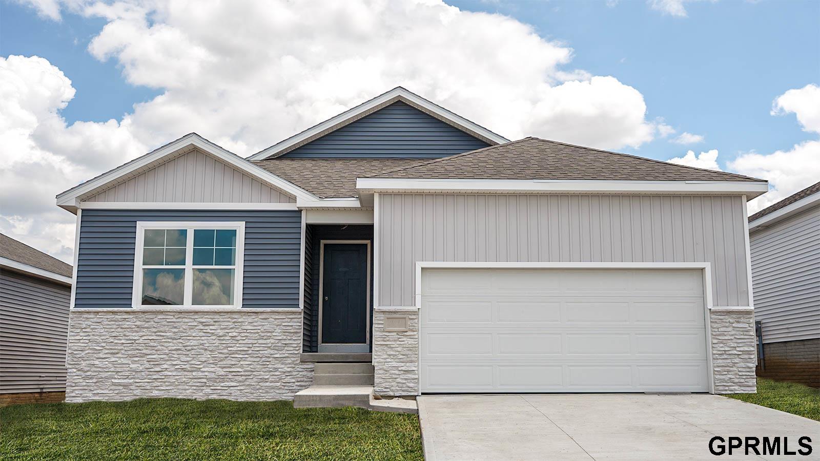 18476 Aurora Street, Omaha, NE, 68136