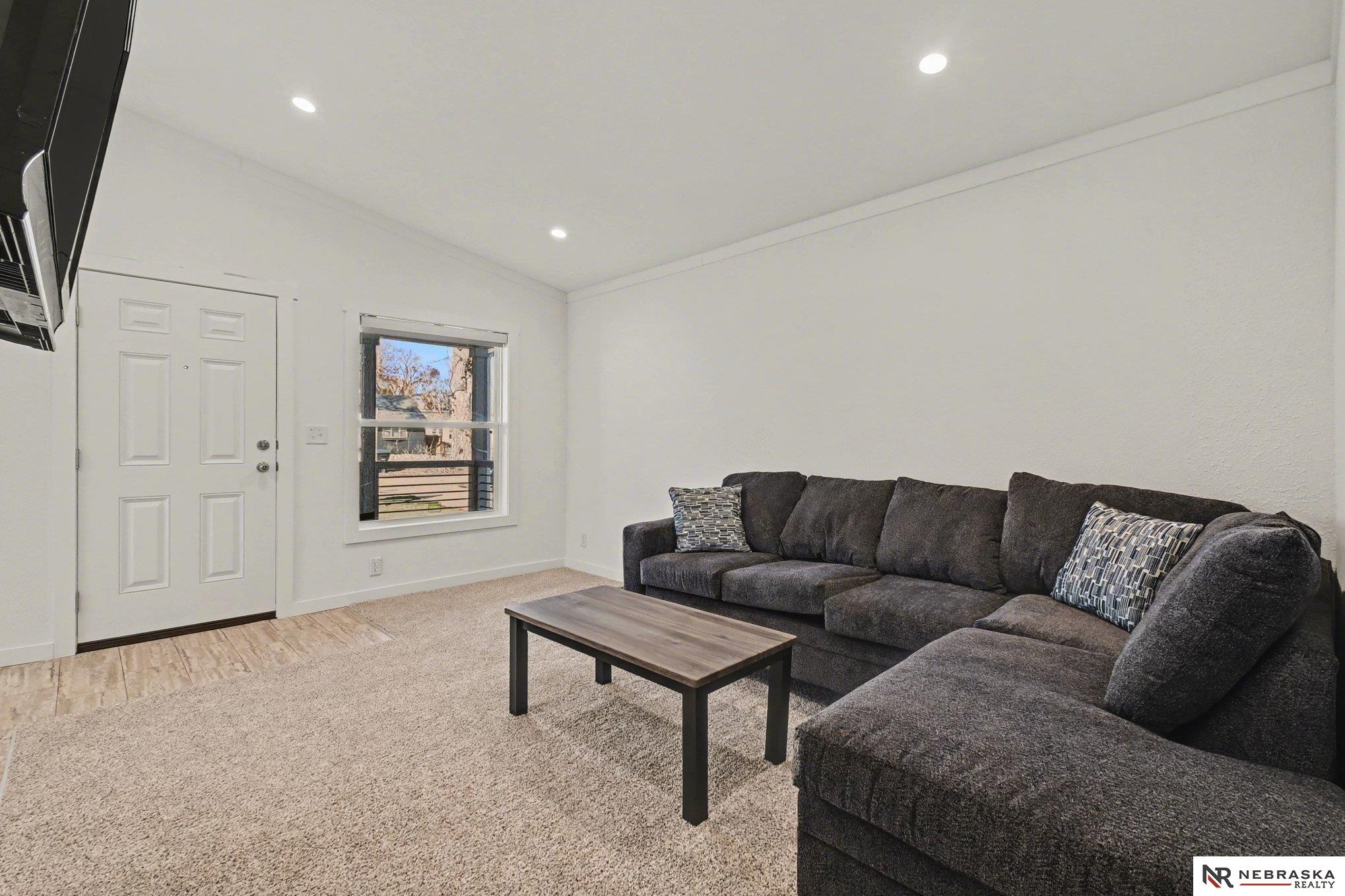 2432 Larimore Avenue, Omaha, NE, 68111