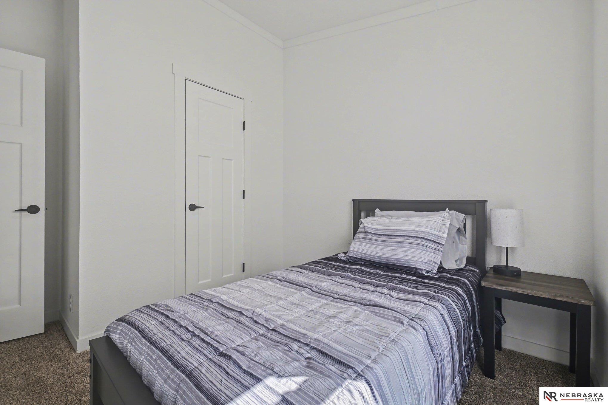 2432 Larimore Avenue, Omaha, NE, 68111