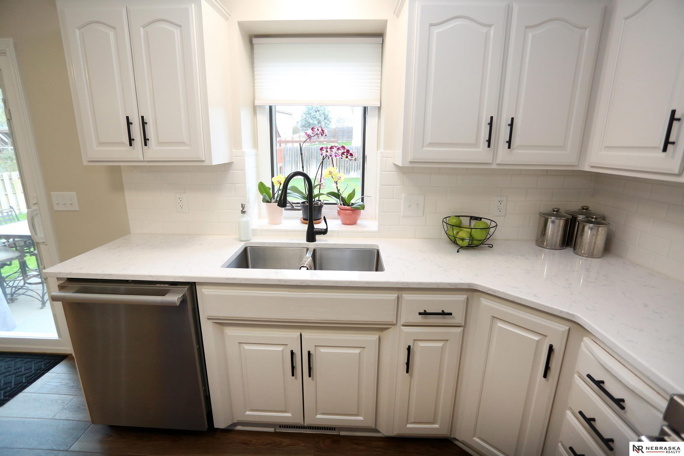 2104 John Street, Papillion, NE, 68133