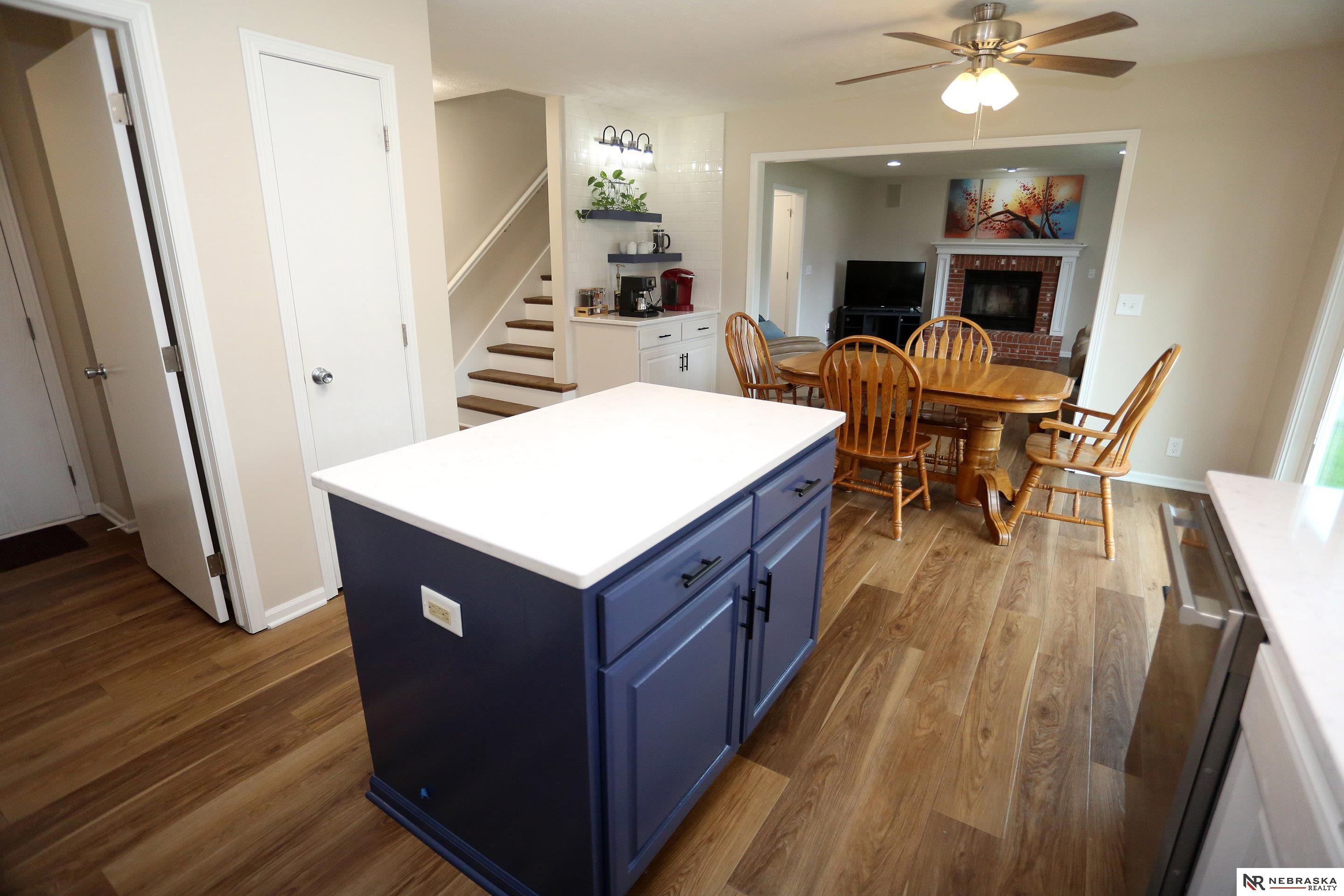 2104 John Street, Papillion, NE, 68133