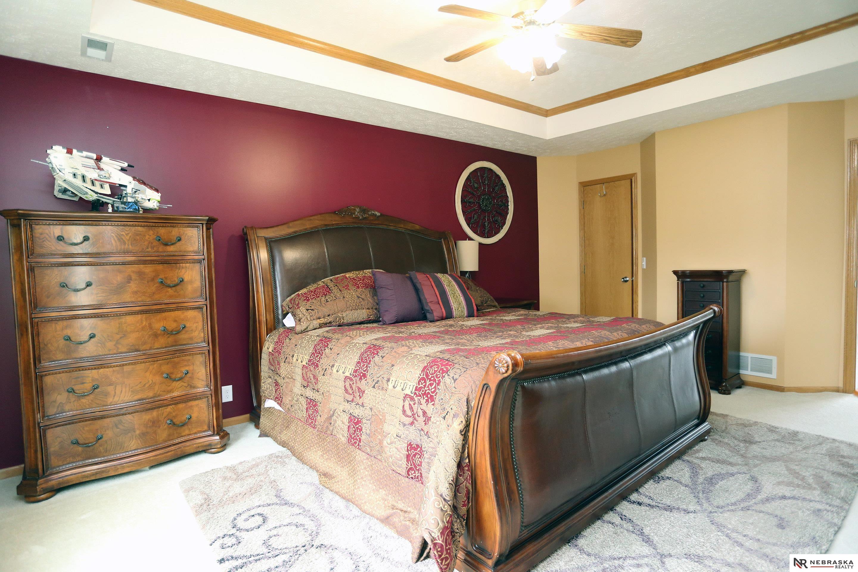 2104 John Street, Papillion, NE, 68133