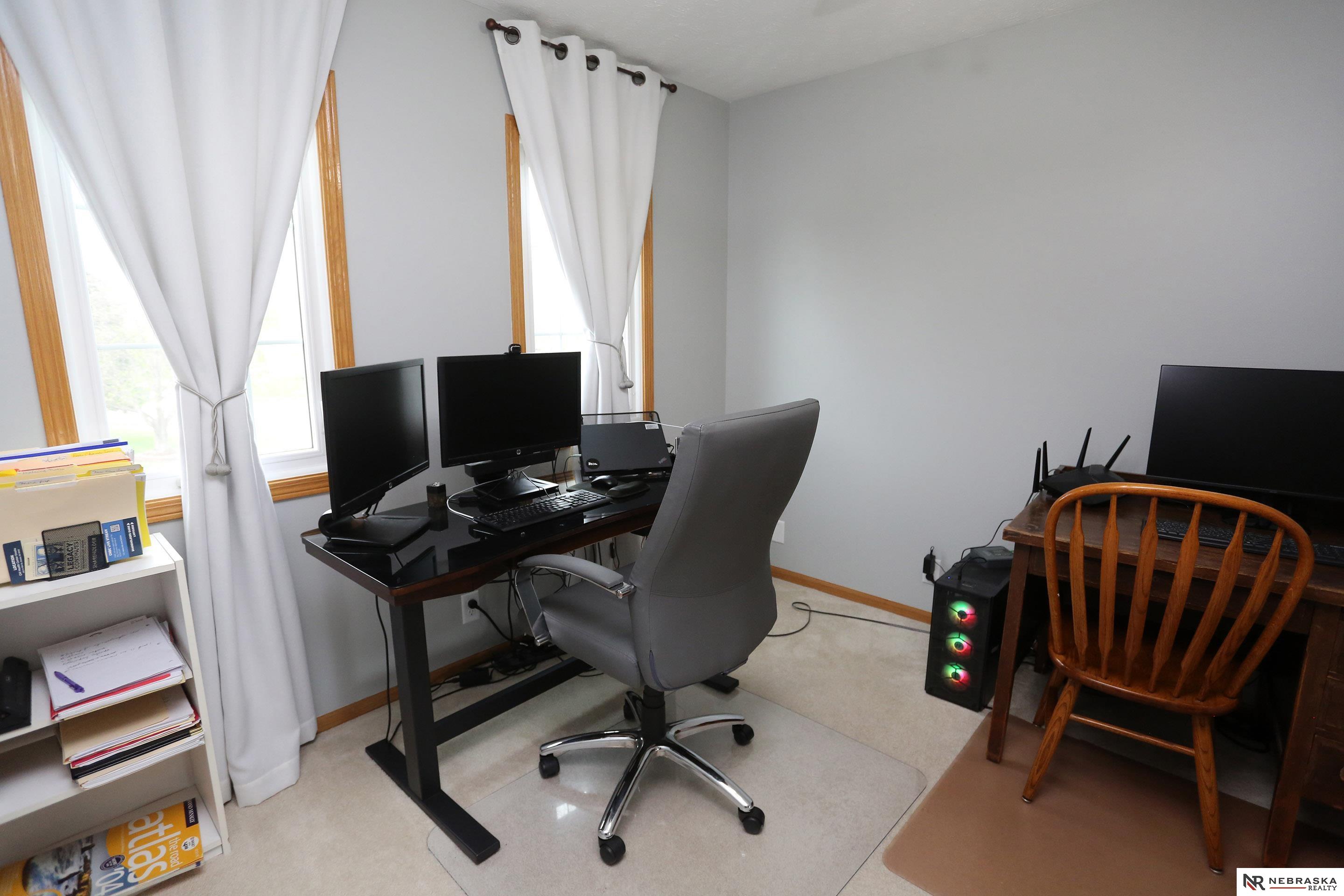 2104 John Street, Papillion, NE, 68133