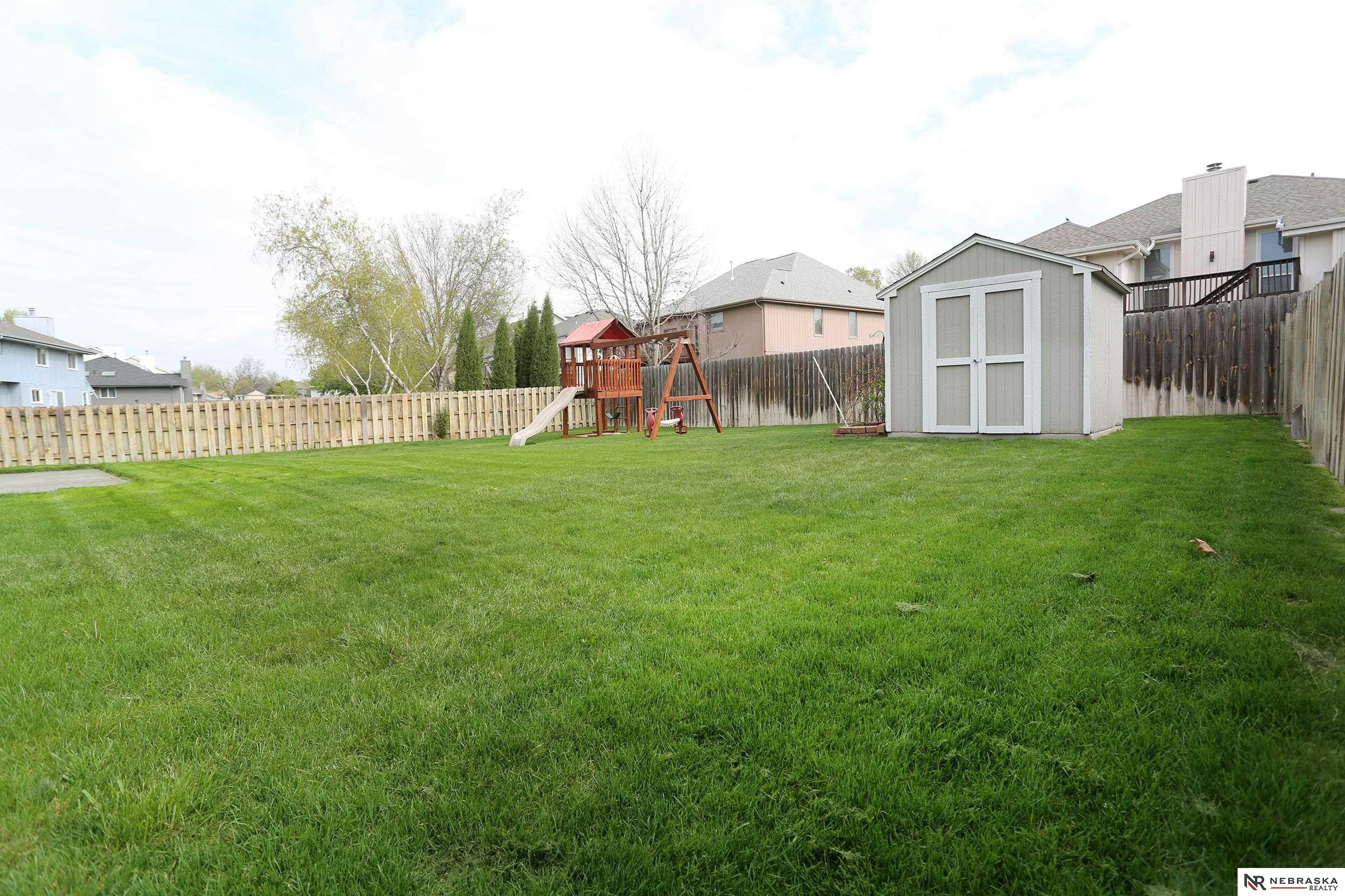 2104 John Street, Papillion, NE, 68133