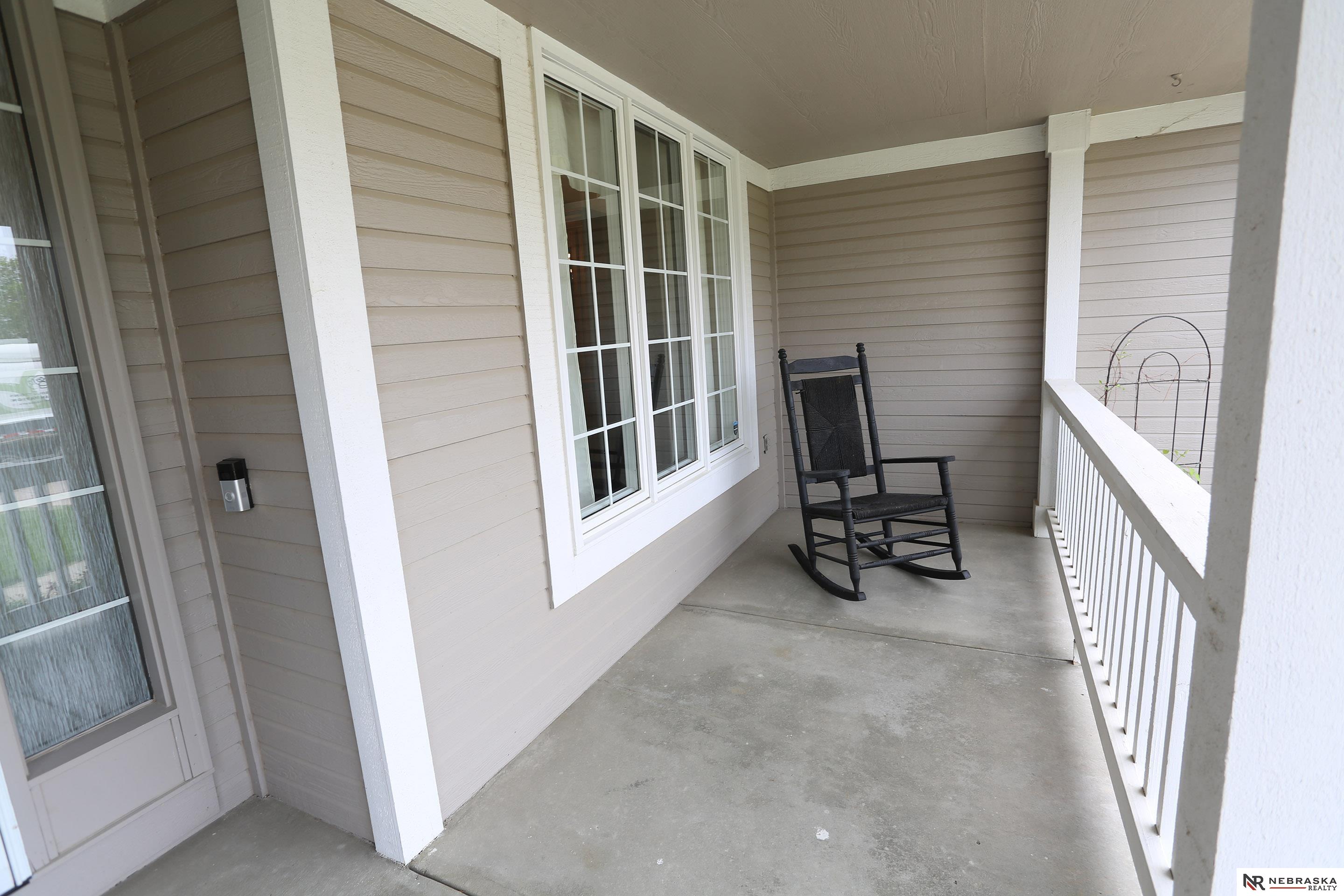 2104 John Street, Papillion, NE, 68133