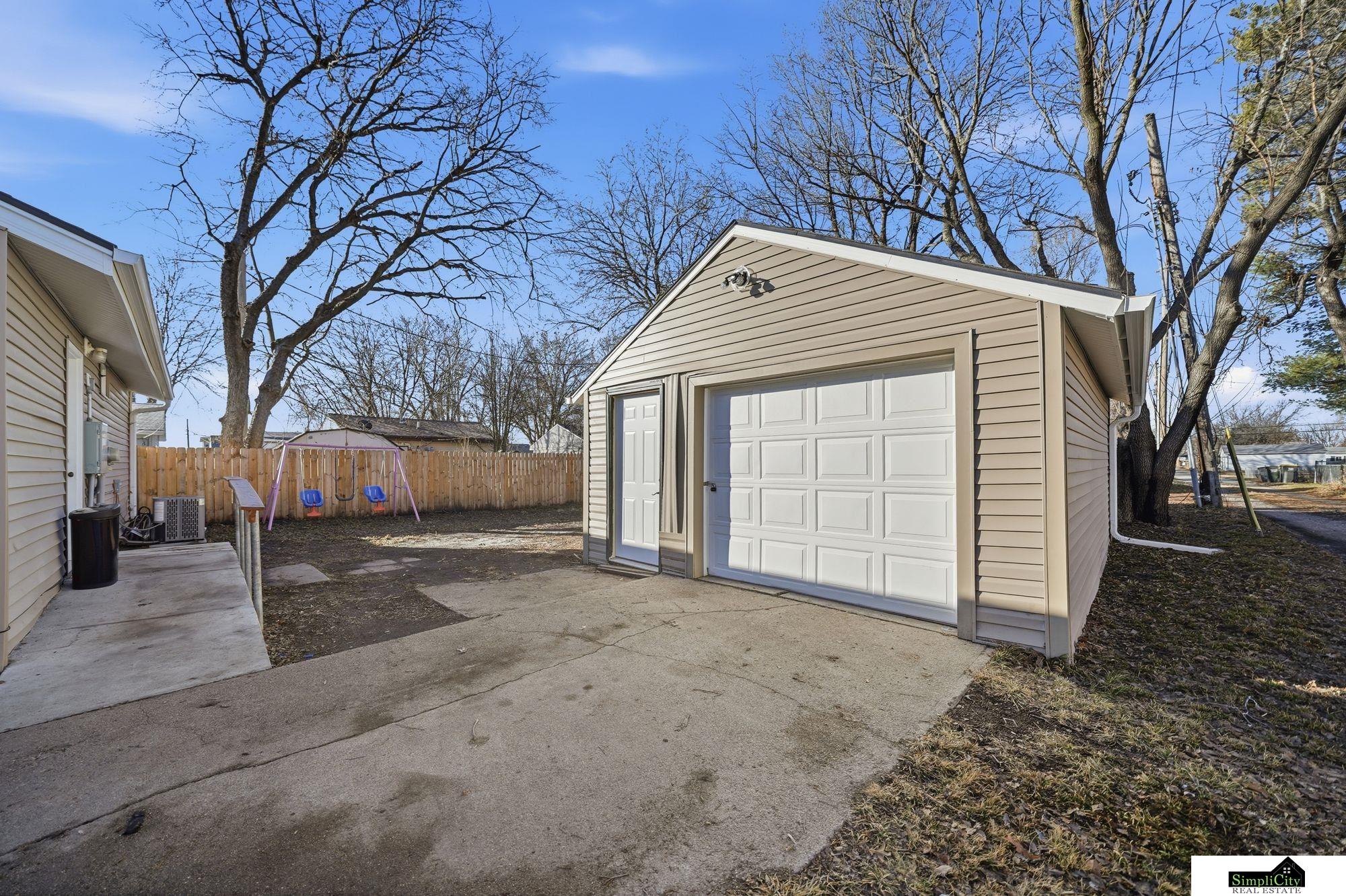 2721 38th Street, Lincoln, NE, 68504