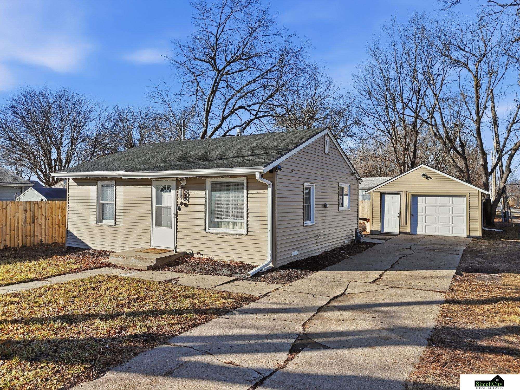 2721 38th Street, Lincoln, NE, 68504