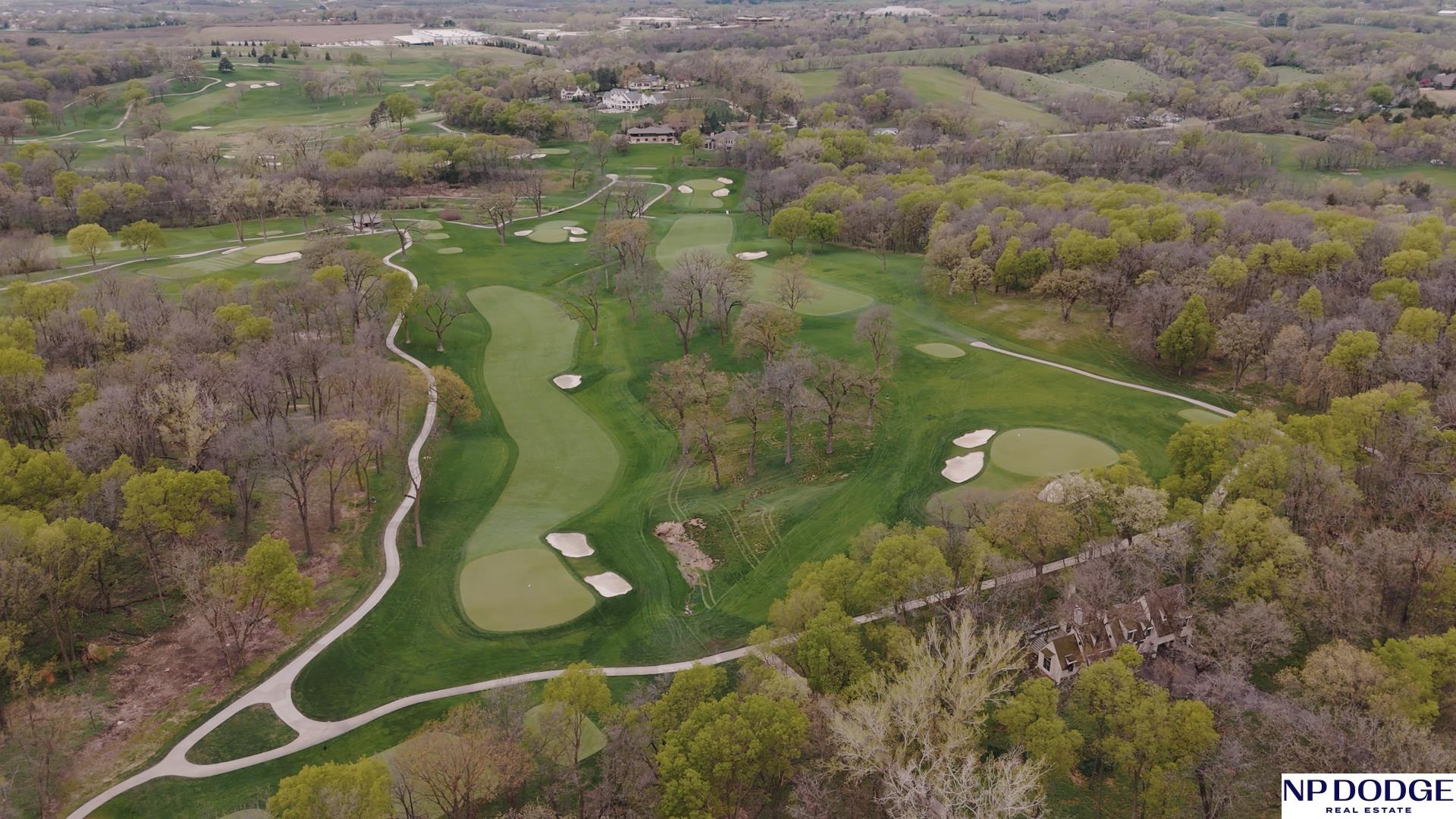 6026 Country Club Oaks Place, Omaha, NE, 68152