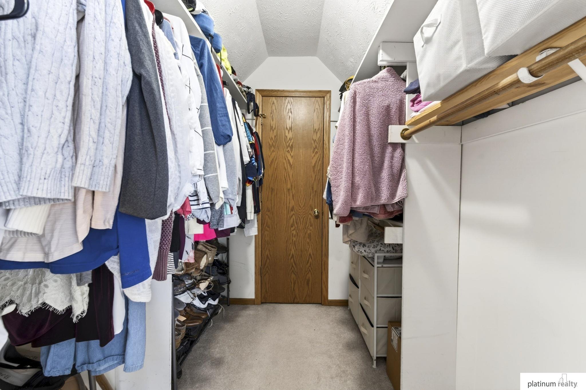 4504 Mark Street, Papillion, NE, 68133