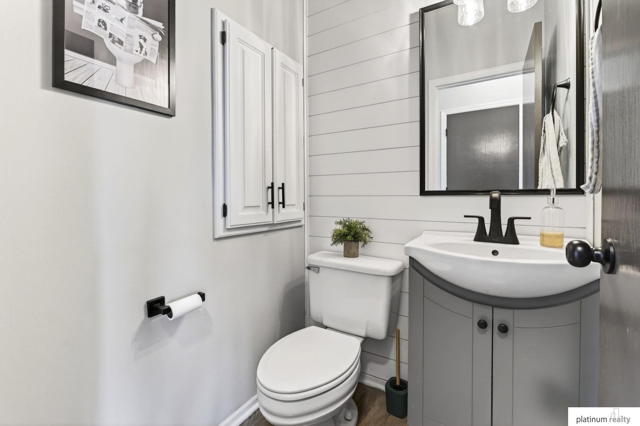 4504 Mark Street, Papillion, NE, 68133