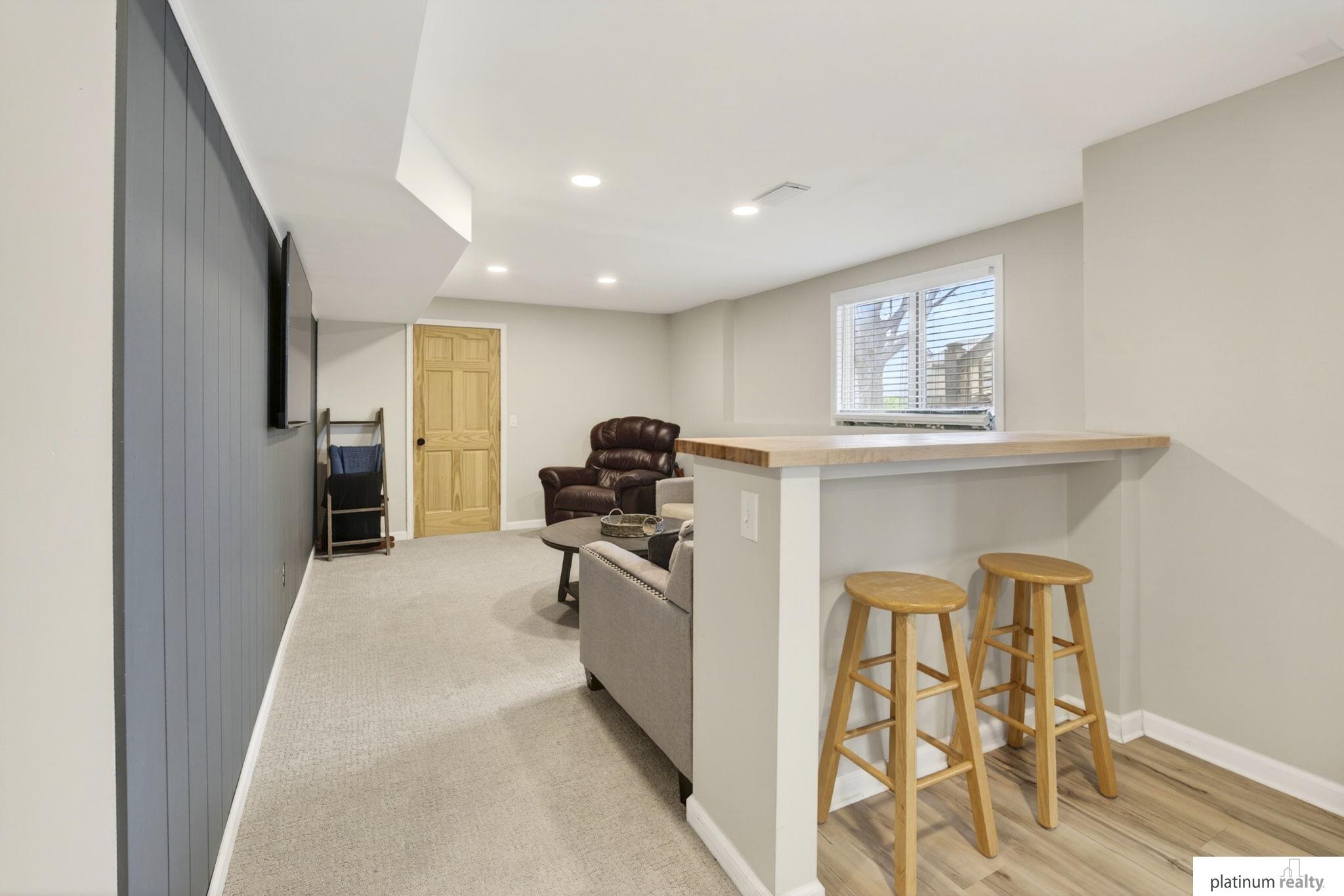 4504 Mark Street, Papillion, NE, 68133