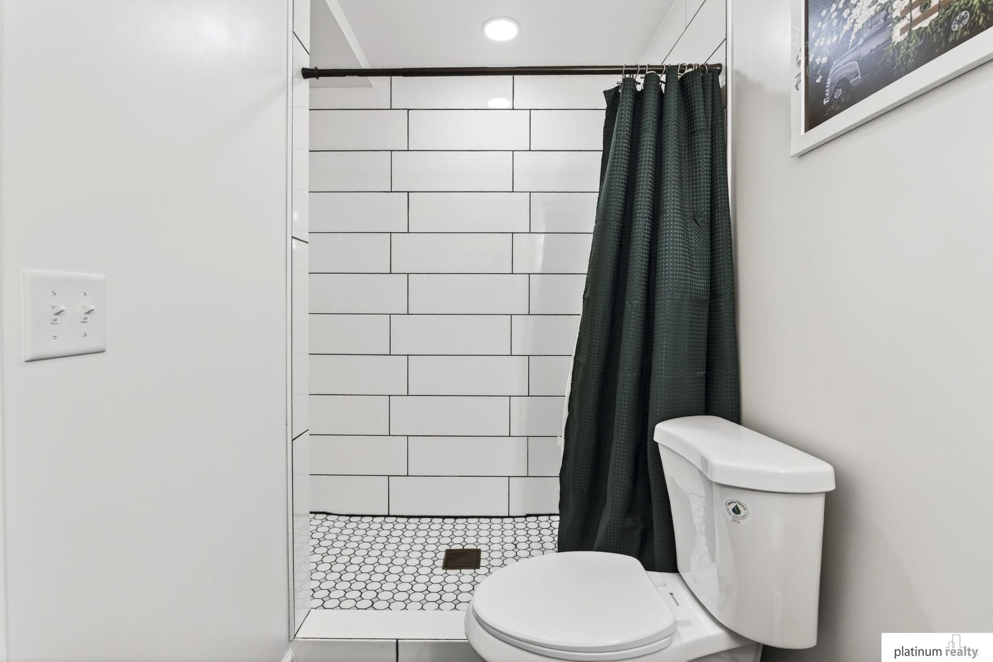 4504 Mark Street, Papillion, NE, 68133