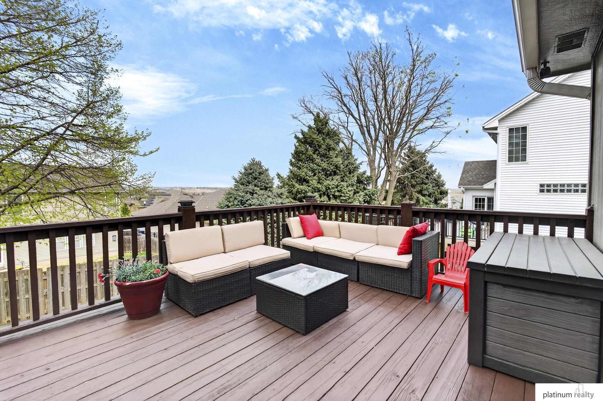 4504 Mark Street, Papillion, NE, 68133