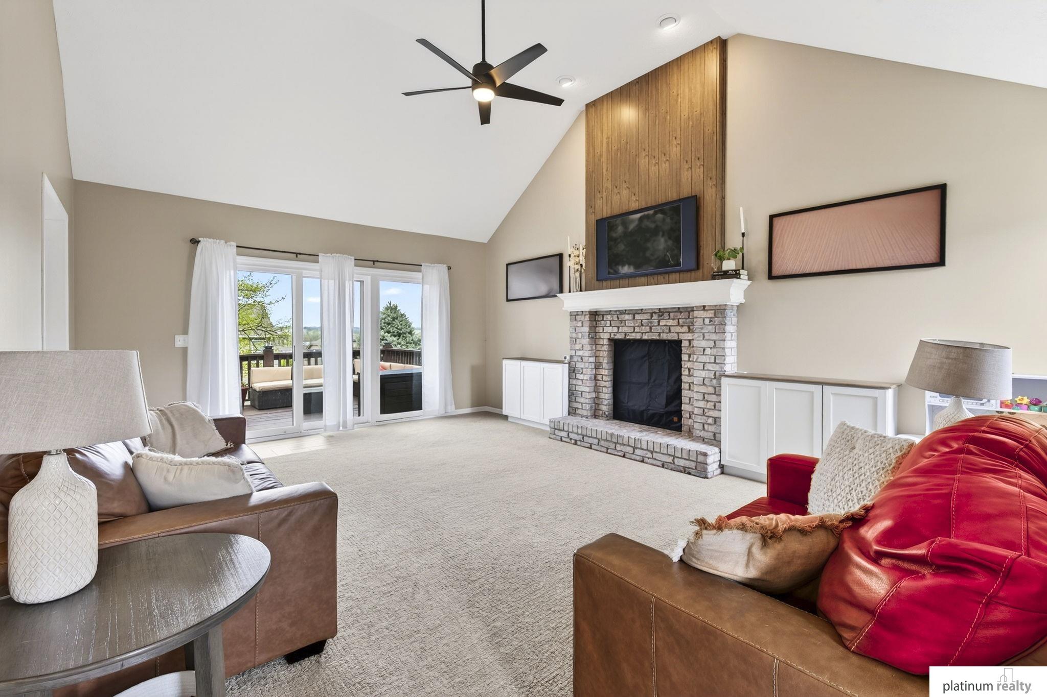 4504 Mark Street, Papillion, NE, 68133