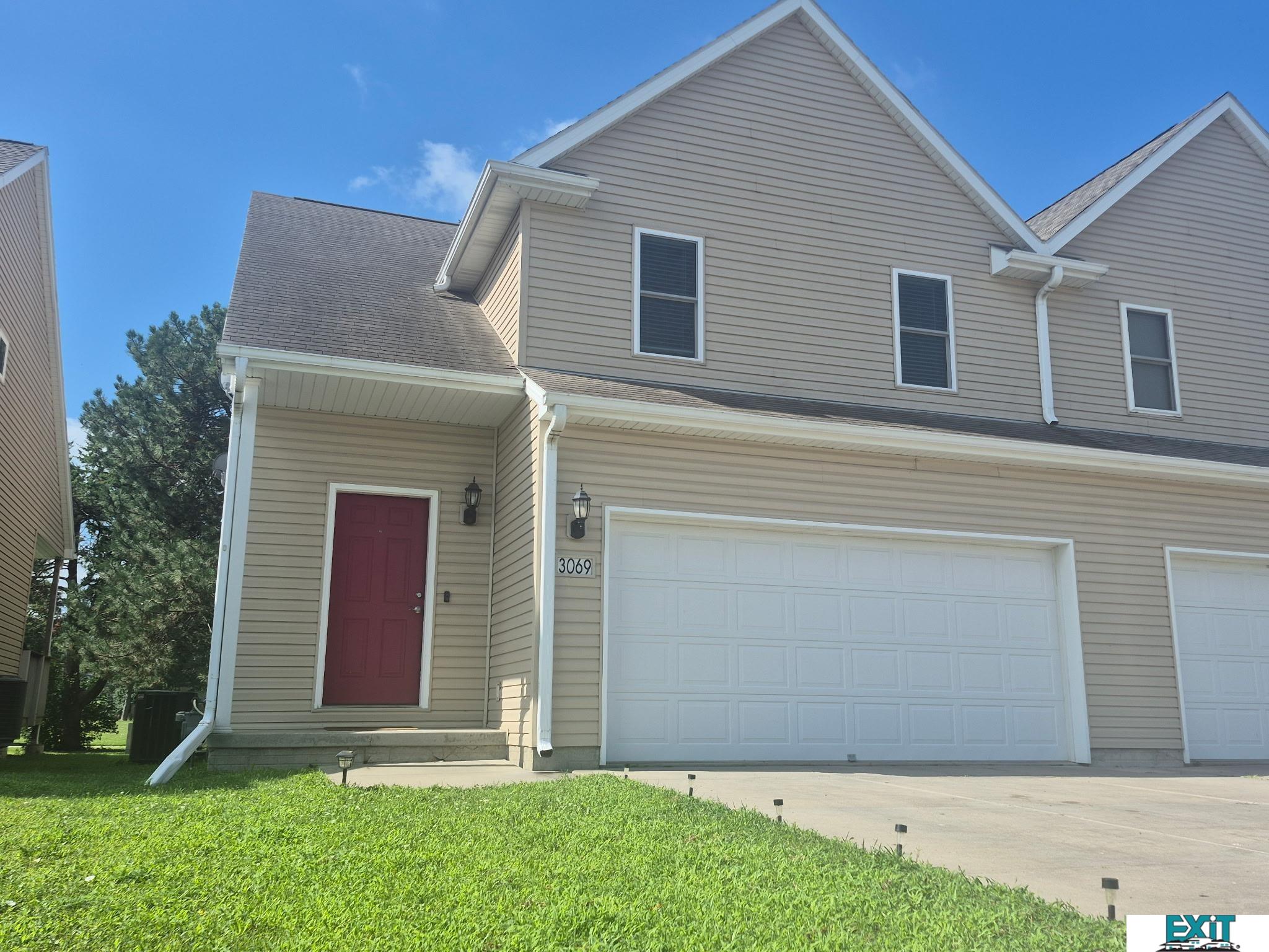 Photo of 3069 Overland Trail Lincoln NE 68507