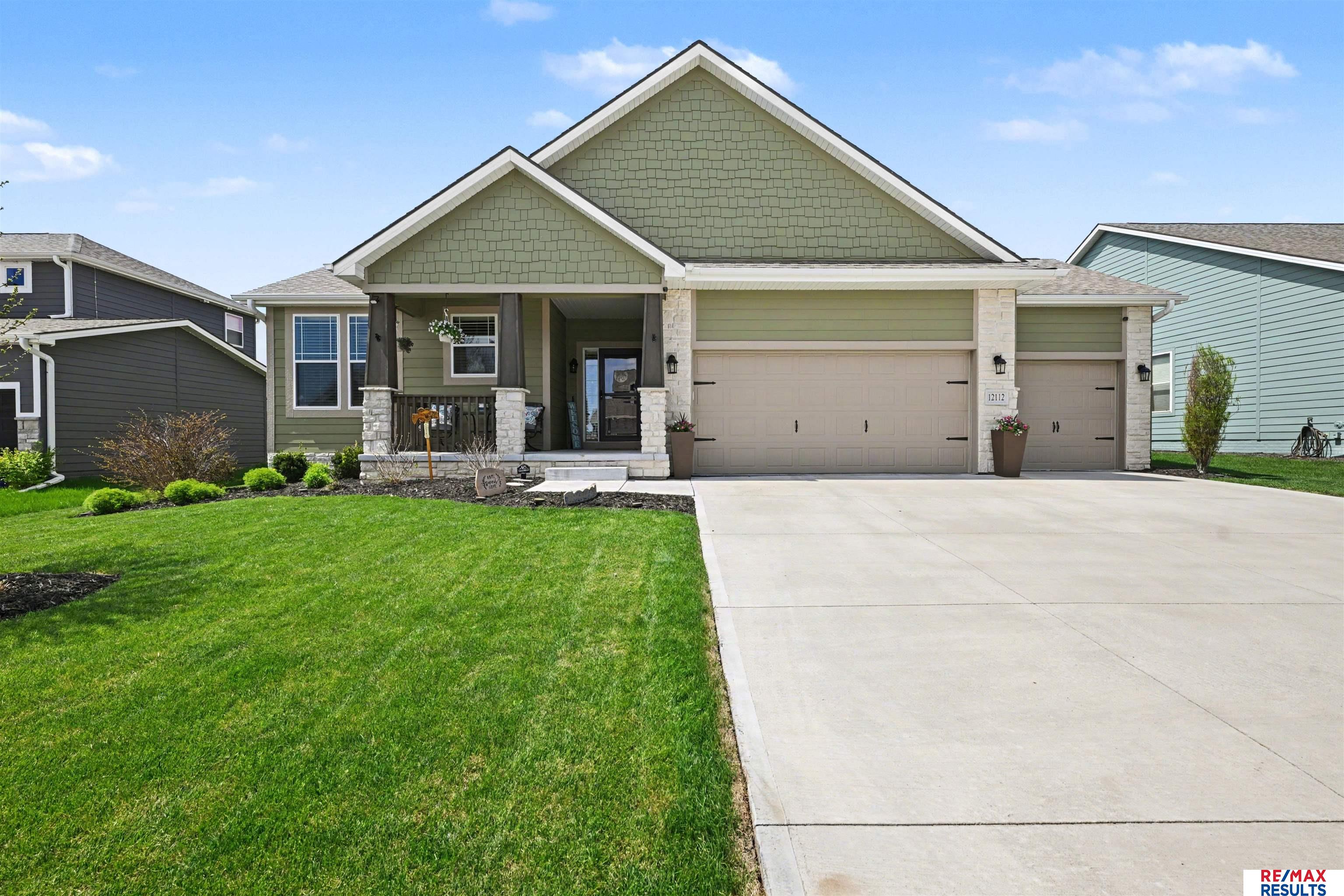 20882 Camelback Avenue, Gretna, NE, 68028