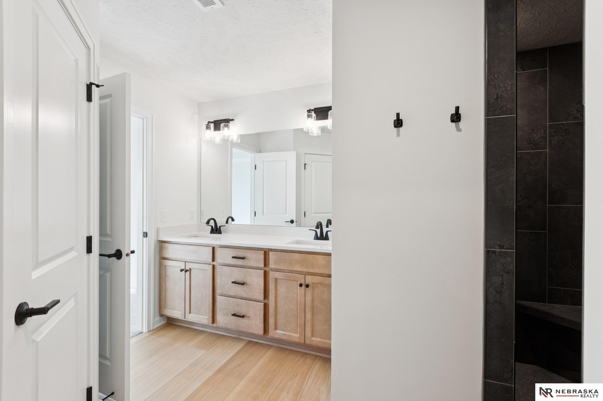 12406 89th Avenue, Papillion, NE, 68046