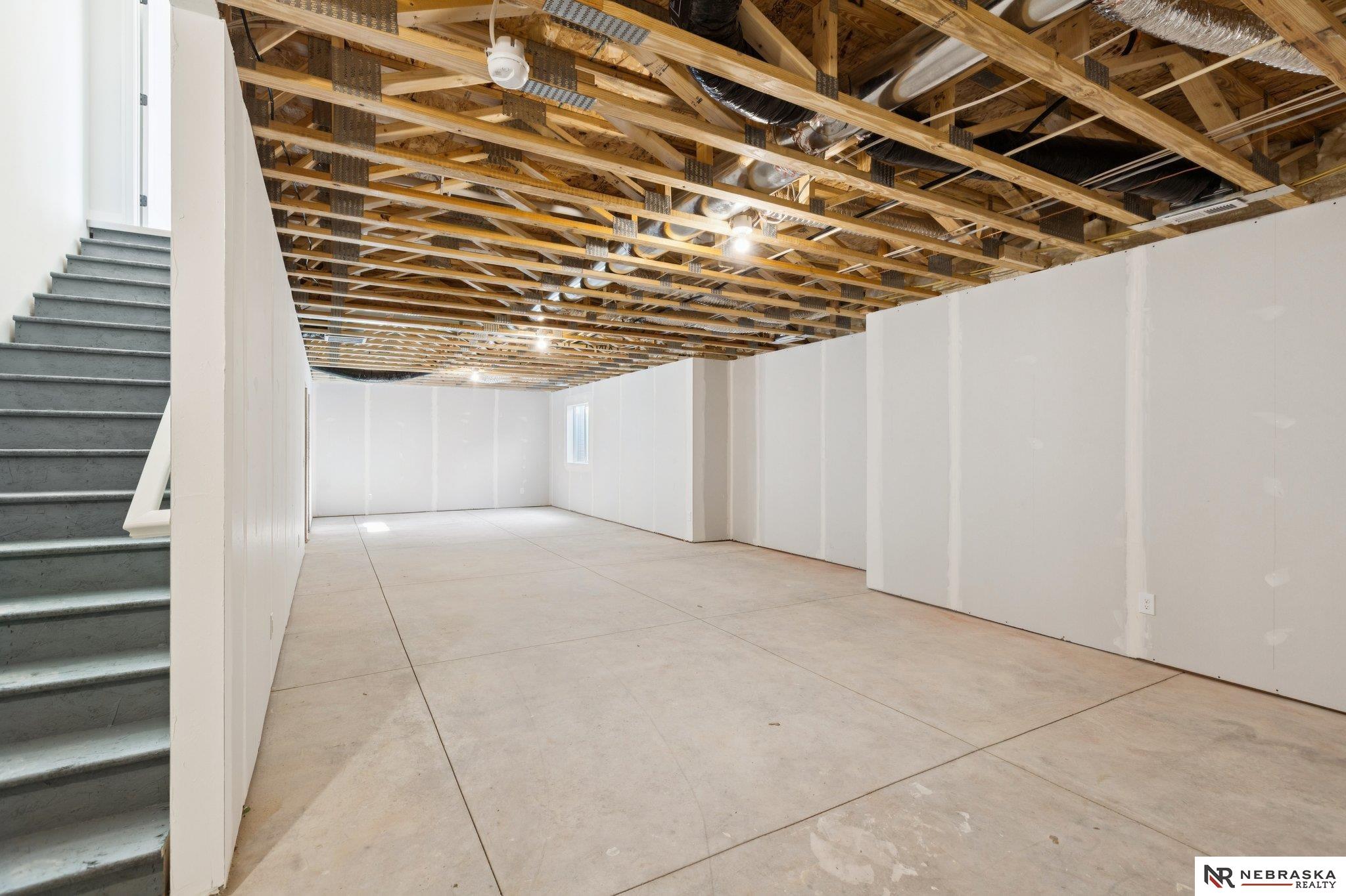 12406 89th Avenue, Papillion, NE, 68046