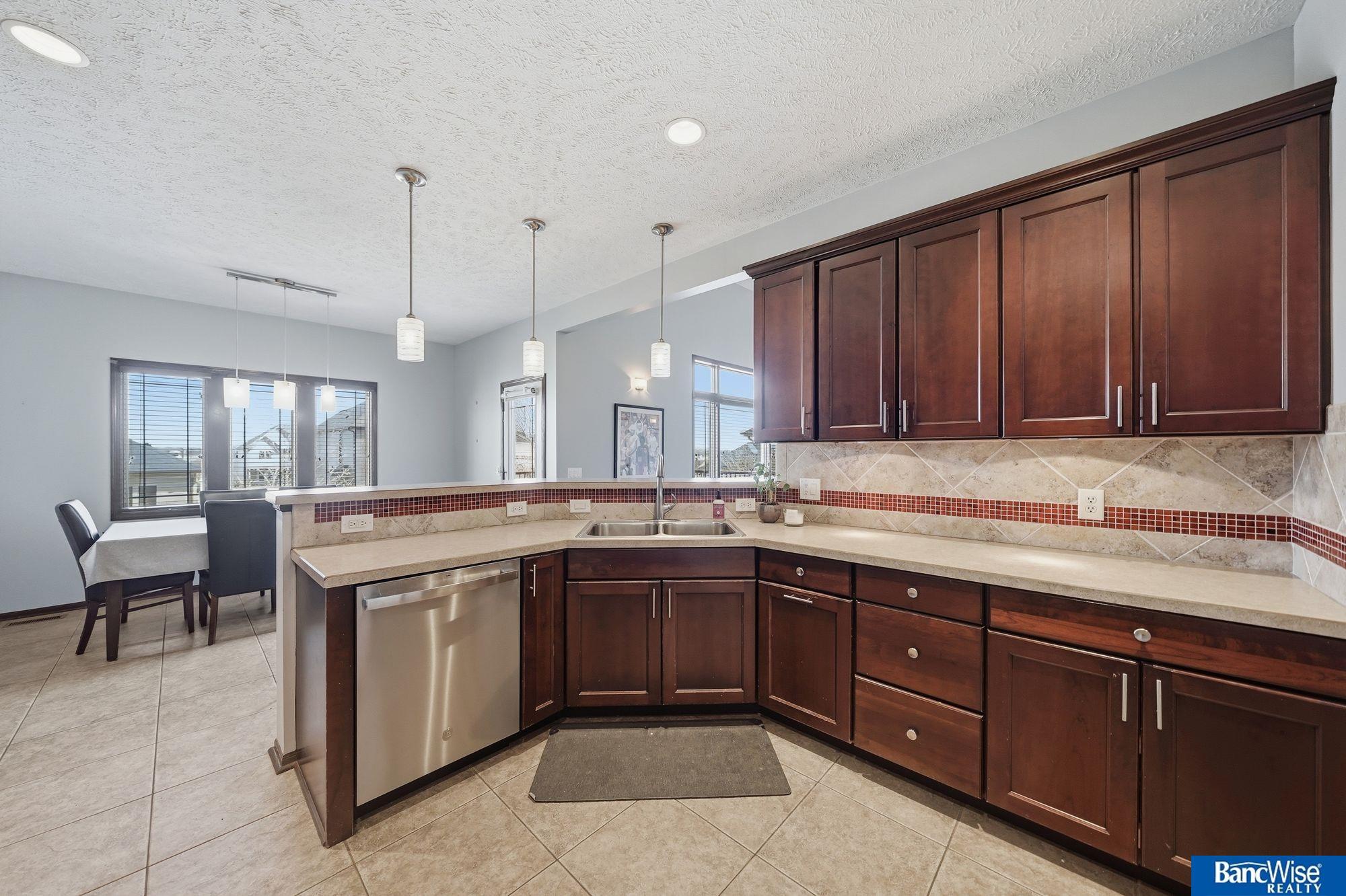 9212 29th Street, Lincoln, NE, 68516