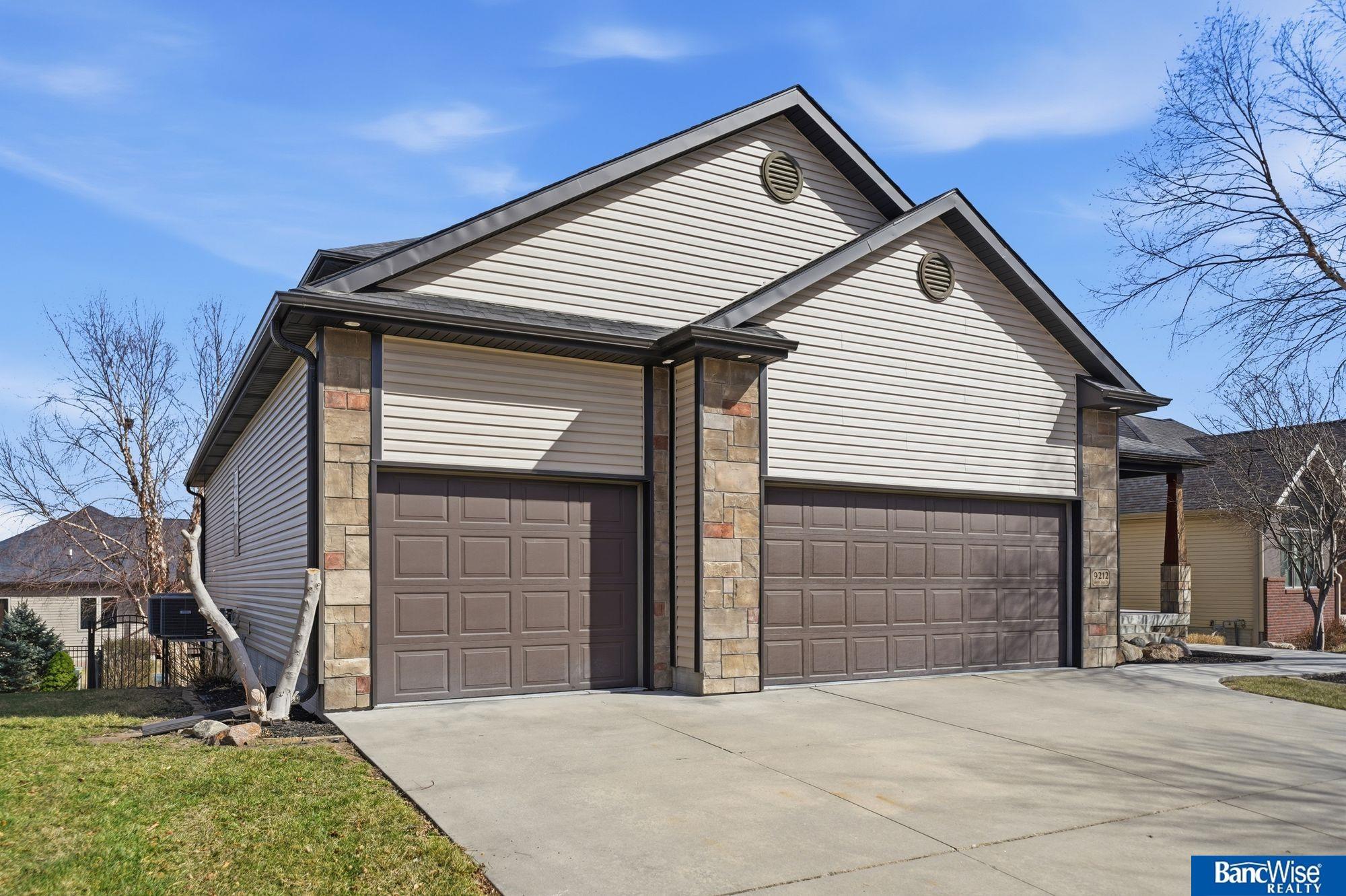 9212 29th Street, Lincoln, NE, 68516